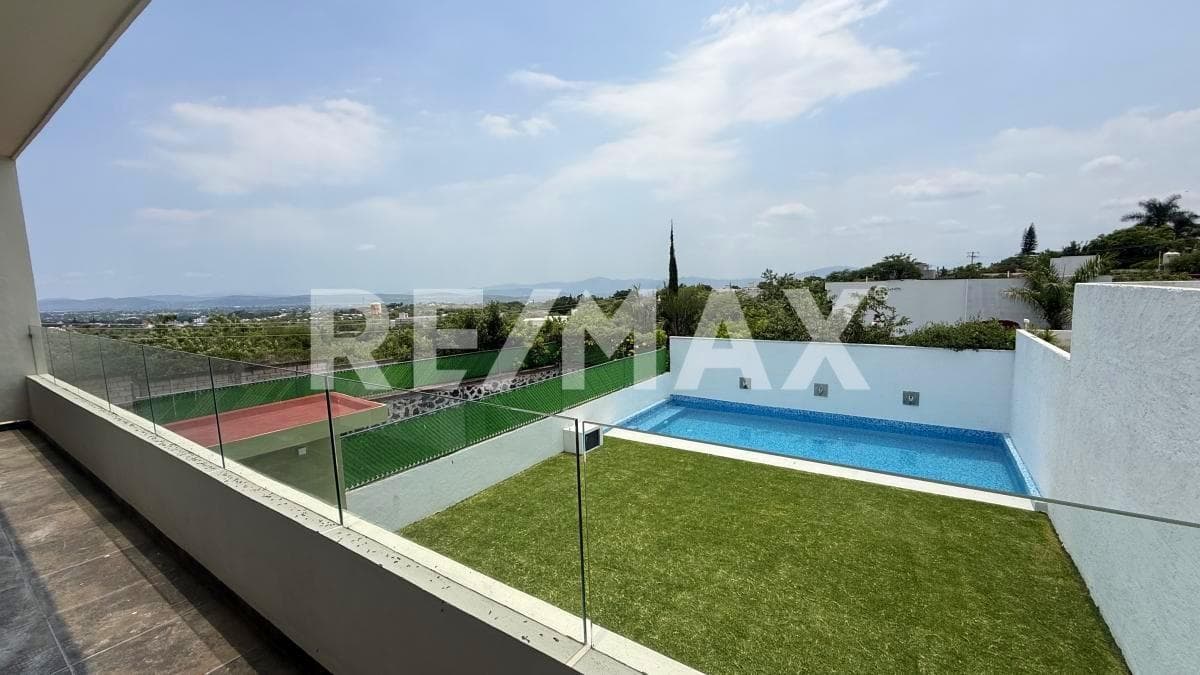 House for Sale in the Altos de Oaxtepec Subdivision