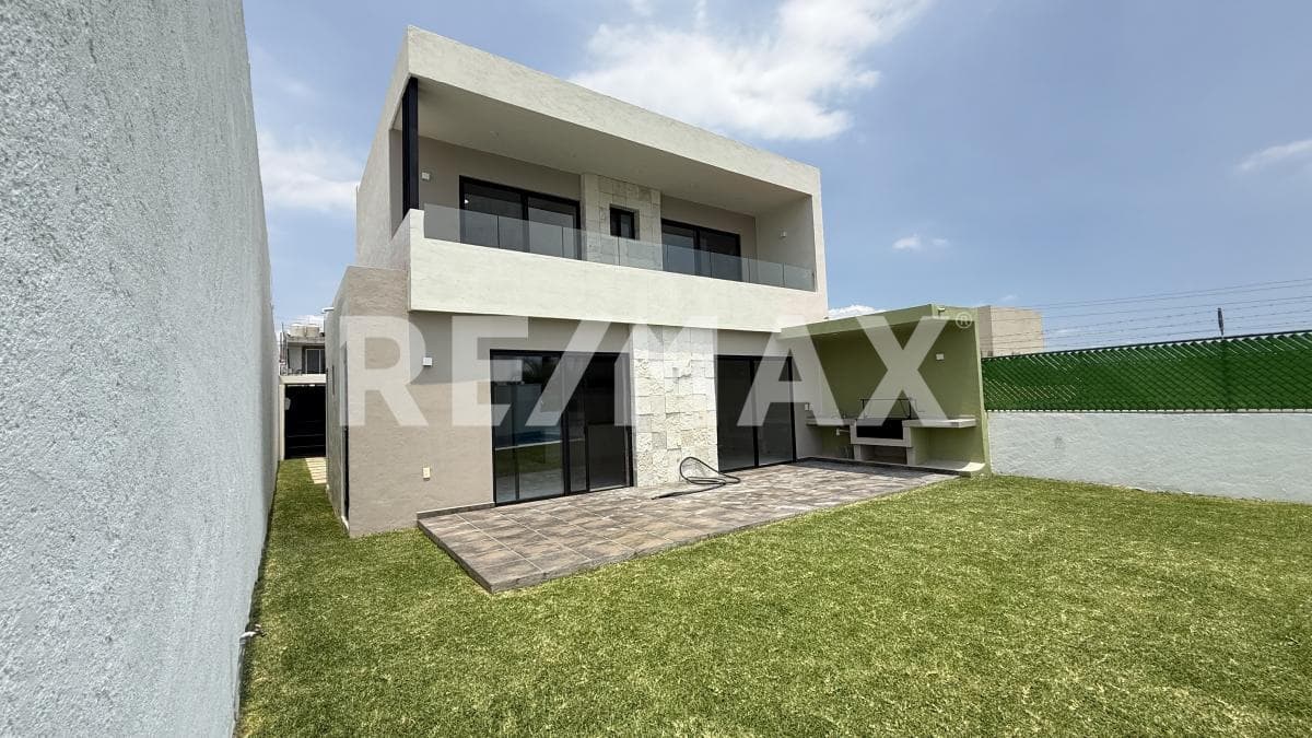 House for Sale in the Altos de Oaxtepec Subdivision