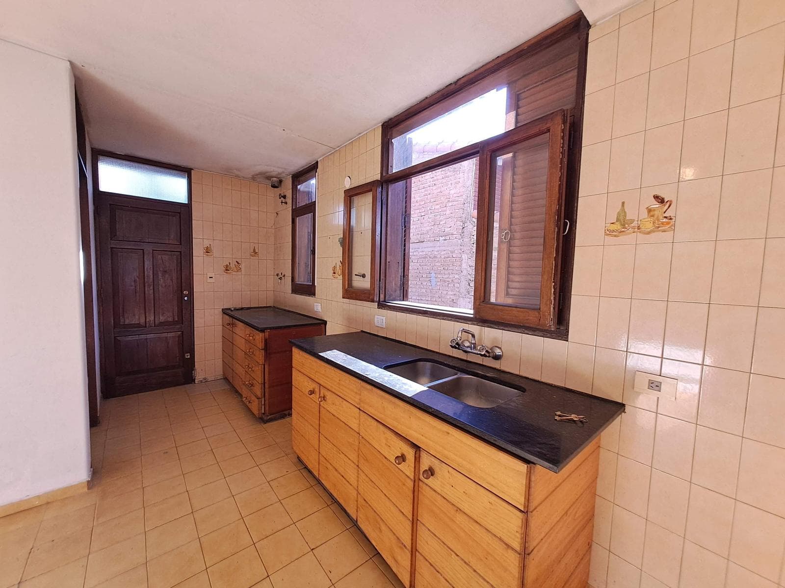 House for Sale - 2/3 bedrooms, 2 bathrooms - MORTGAGE-ELIGIBLE on Carril Cervantes