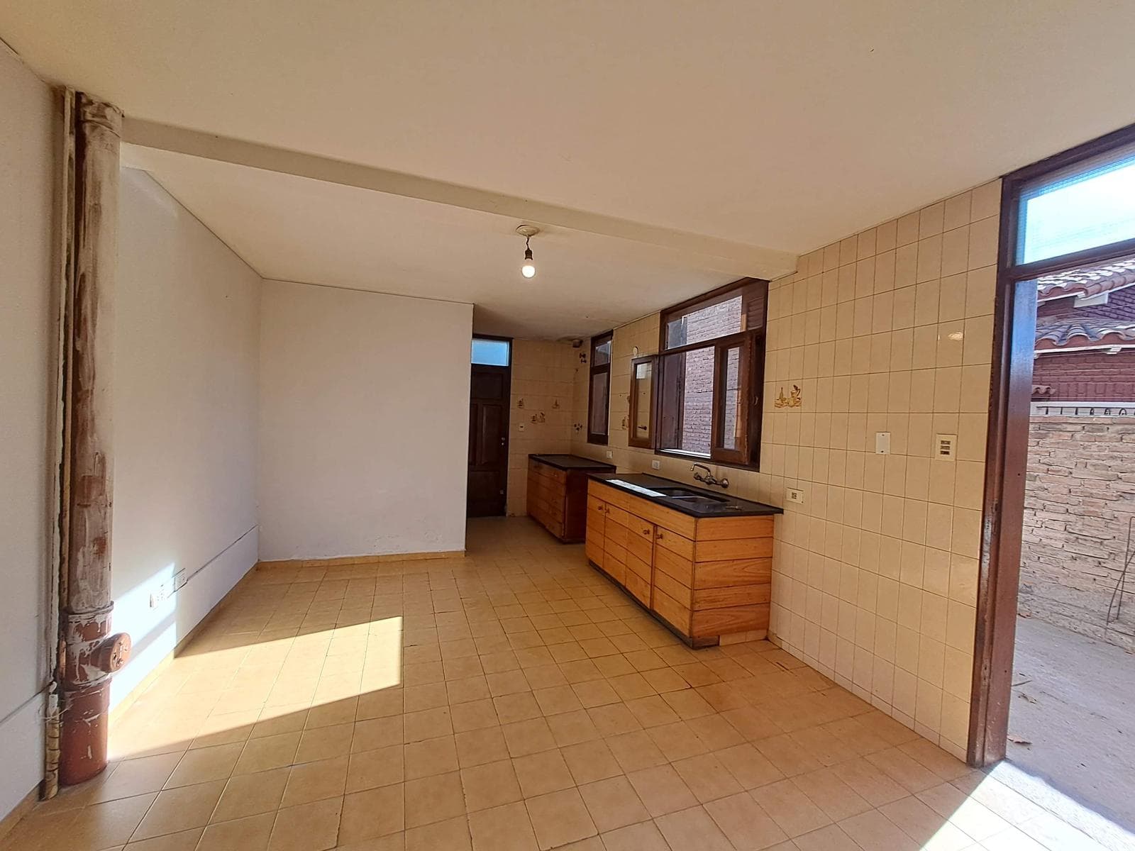 House for Sale - 2/3 bedrooms, 2 bathrooms - MORTGAGE-ELIGIBLE on Carril Cervantes