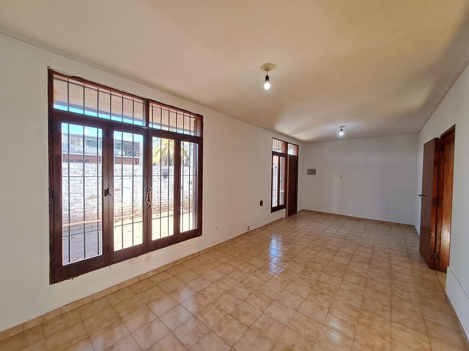 House for Sale - 2/3 bedrooms, 2 bathrooms - MORTGAGE-ELIGIBLE on Carril Cervantes