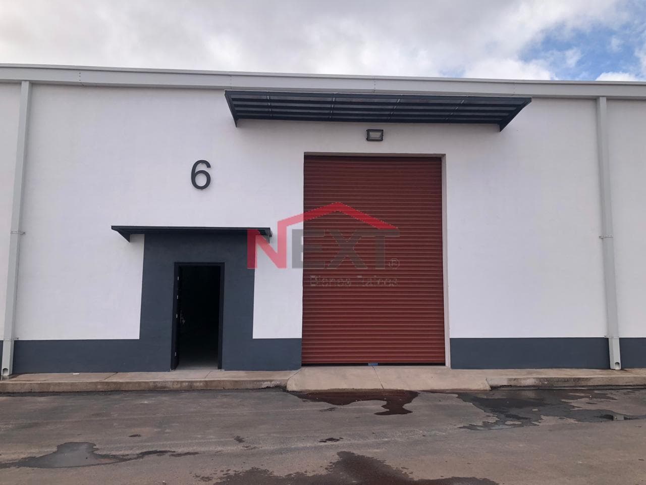 INDUSTRIAL WAREHOUSES FOR RENT