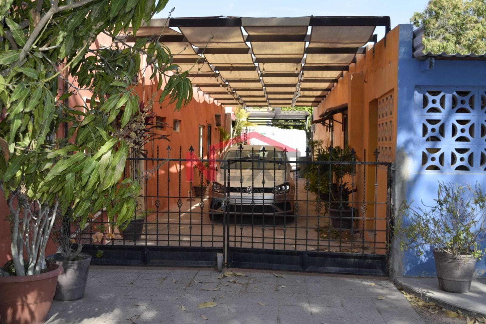 COMMERCIAL PROPERTY IN EMPALME