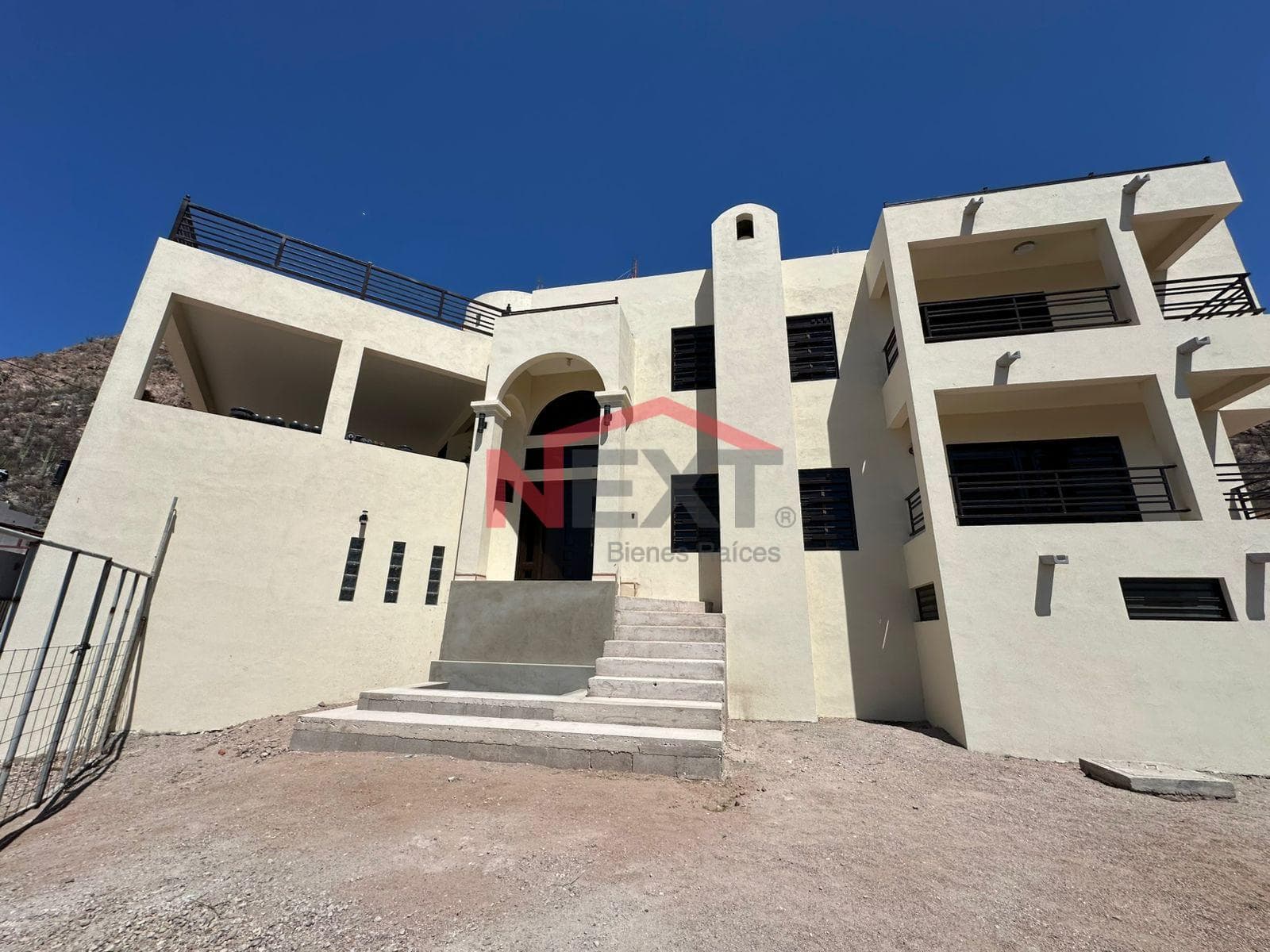 HOUSE FOR SALE IN THE LA AURORA/DELICIAS SUBDIVISION