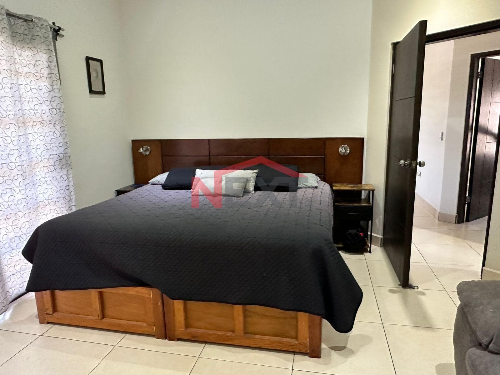HOUSE FOR SALE IN THE LA AURORA/DELICIAS SUBDIVISION