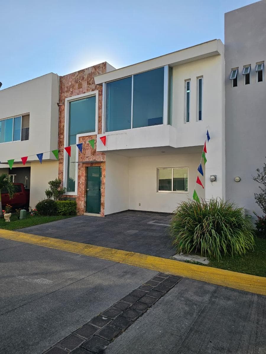 House in San Juan de Ocotan