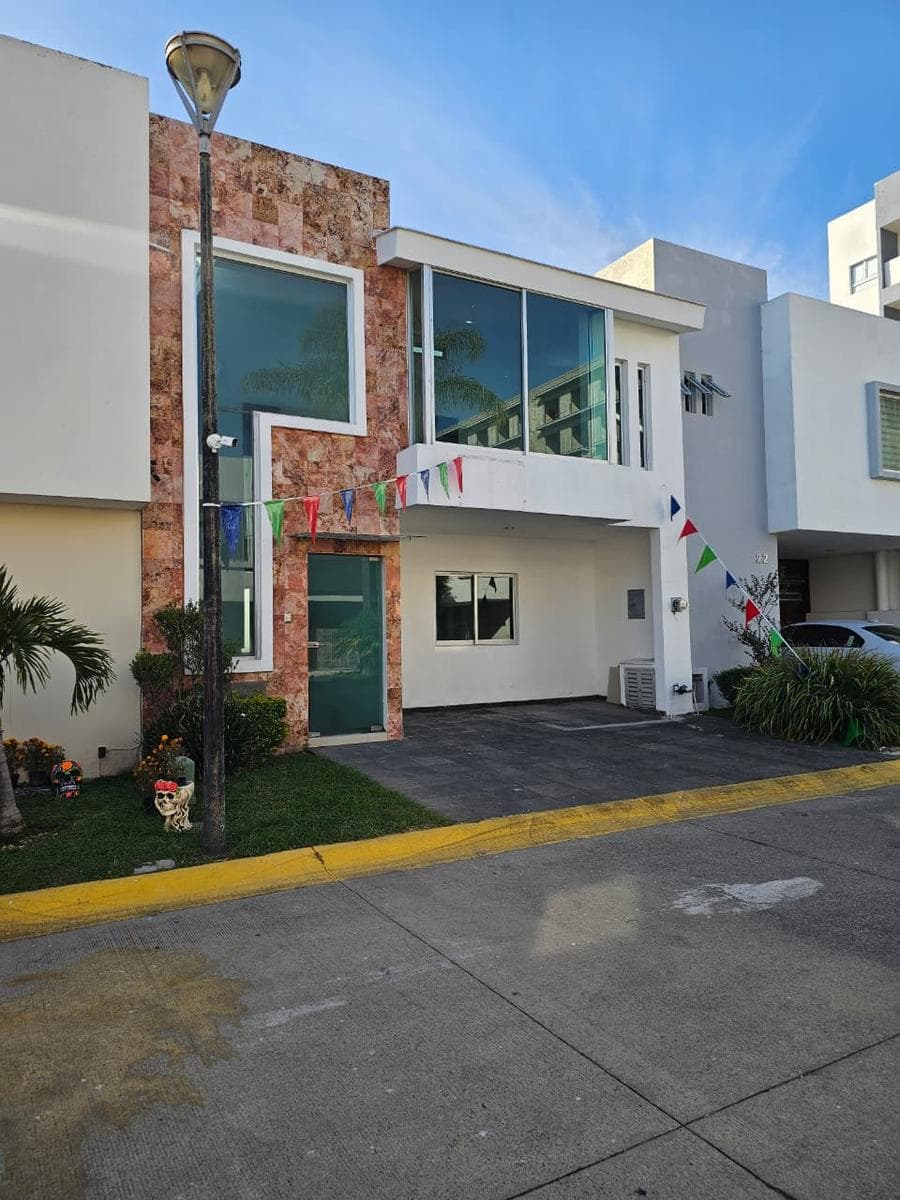 House in San Juan de Ocotan