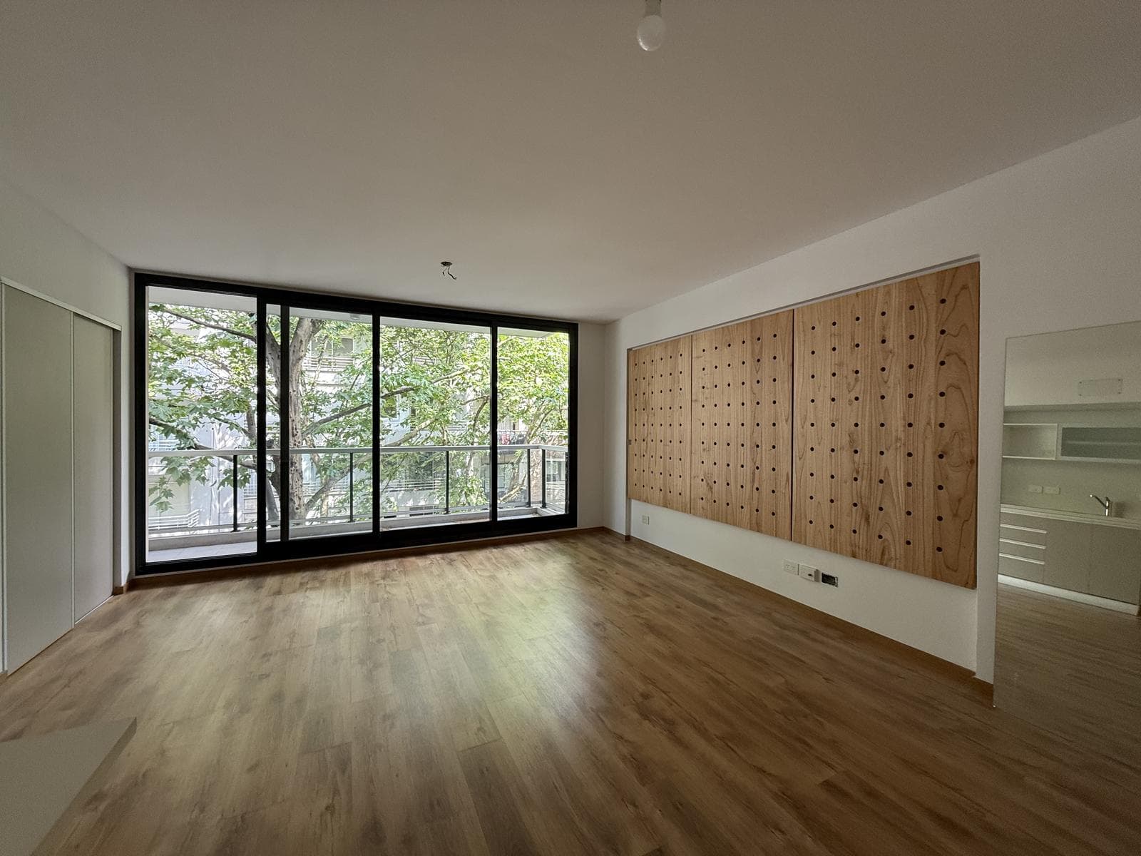 STUDIO APARTMENT FOR RENT WITH DIVIDABLE SPACE AND BALCONY IN BELGRANO
