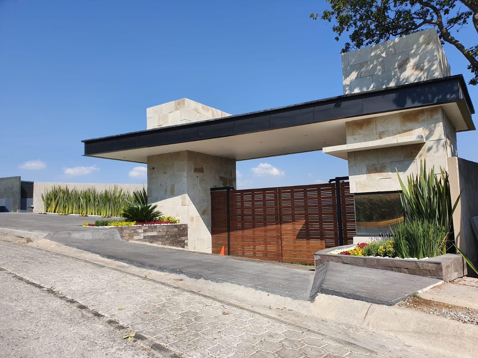 House for Sale, Sayavedra County, 5 Bedrooms