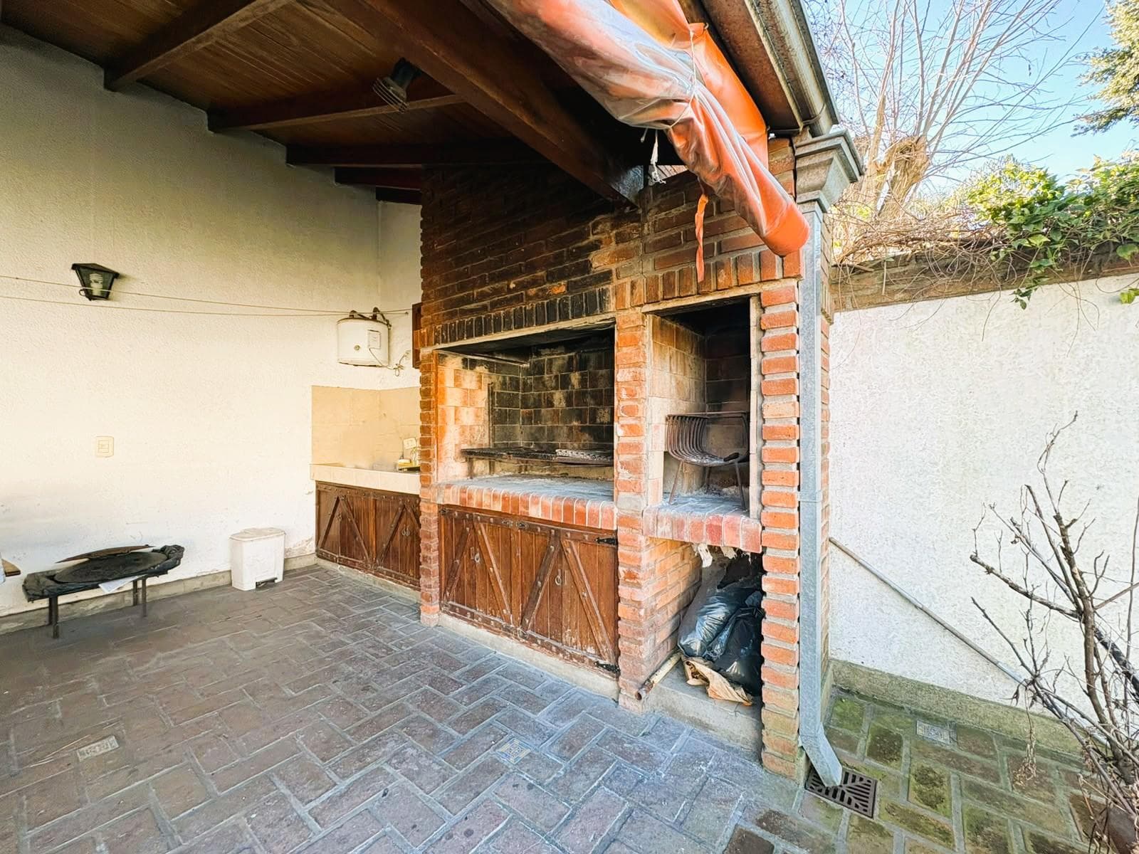 House 5 with Parque Pileta garage, Ituzaingo Norte, APTA, credit