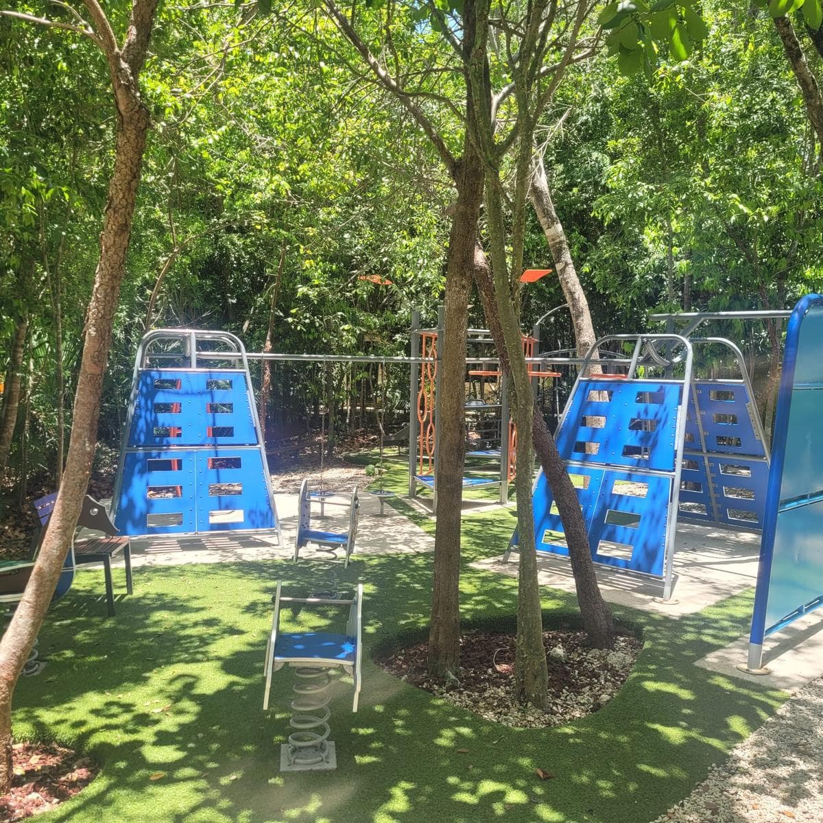Apartment in Lagunas de Mayakoba with Top-Notch Amenities