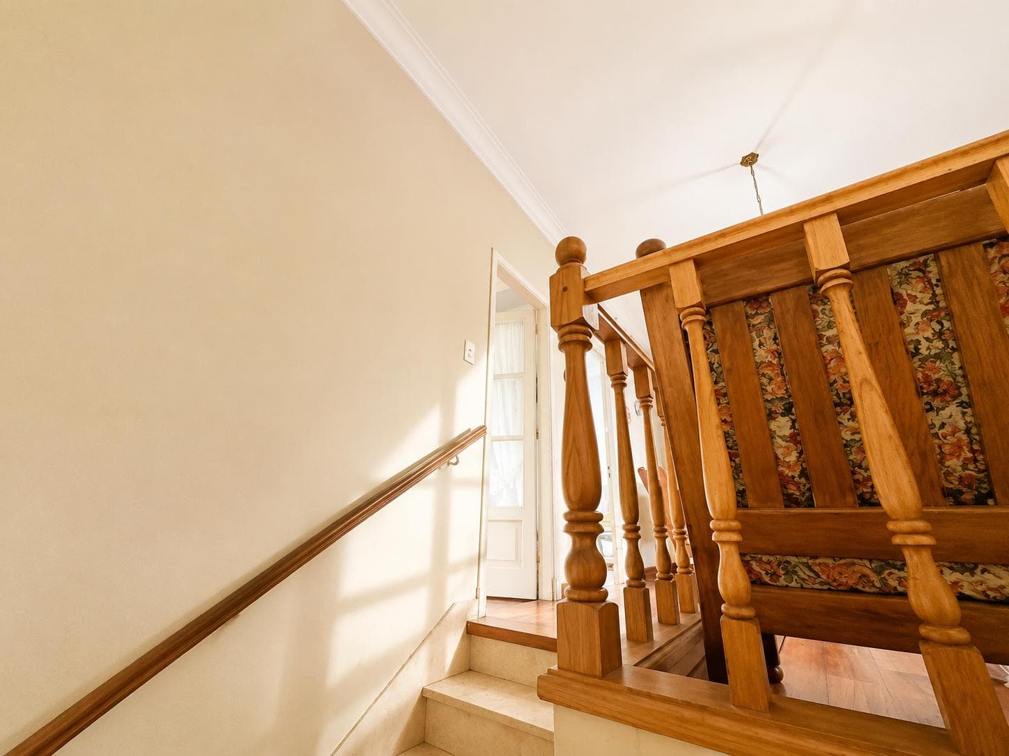 Annual Rental - House with Garden - Victoria