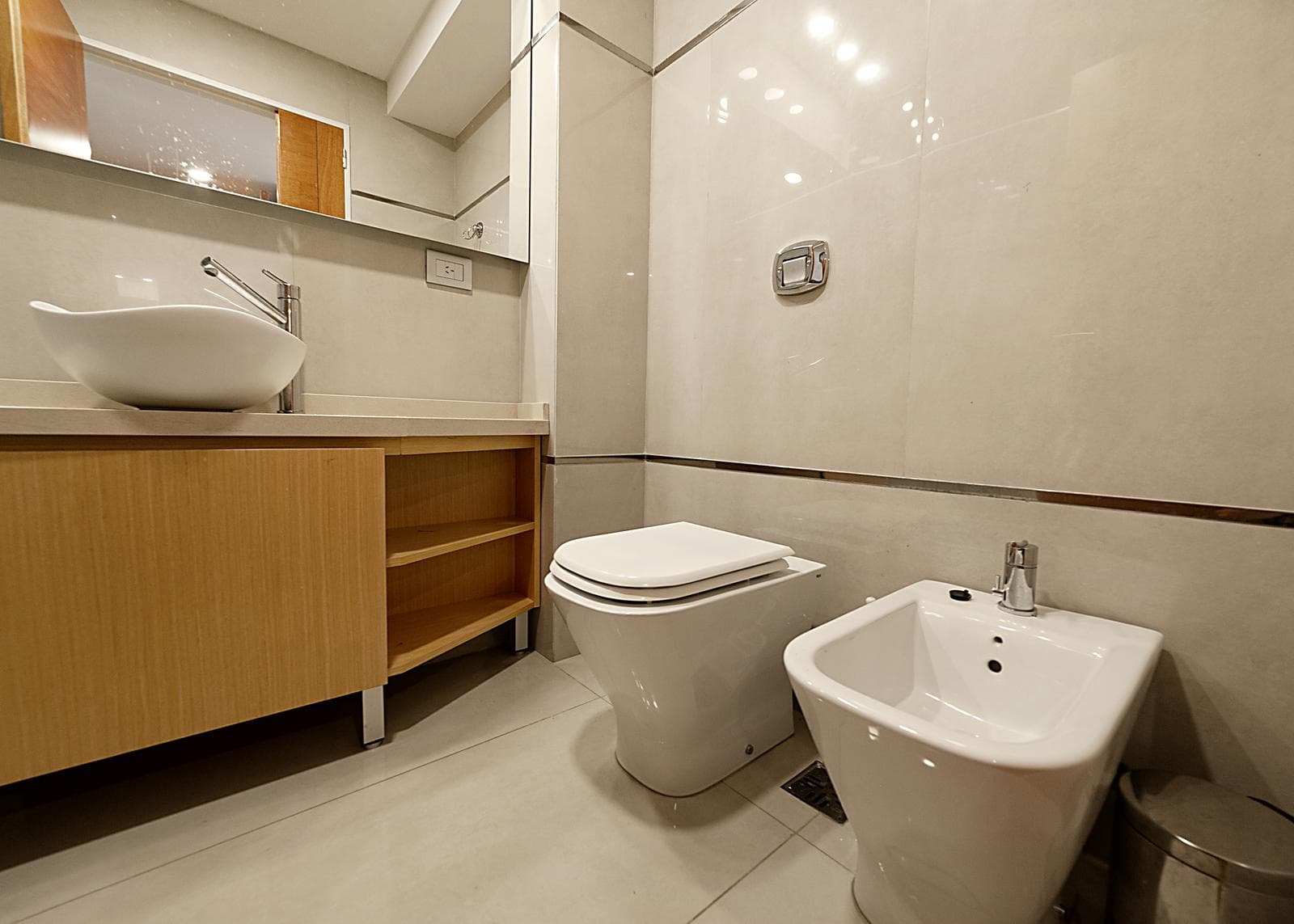 4-room apartment for sale in Belgrano with a terrace-style balcony and barbecue.
