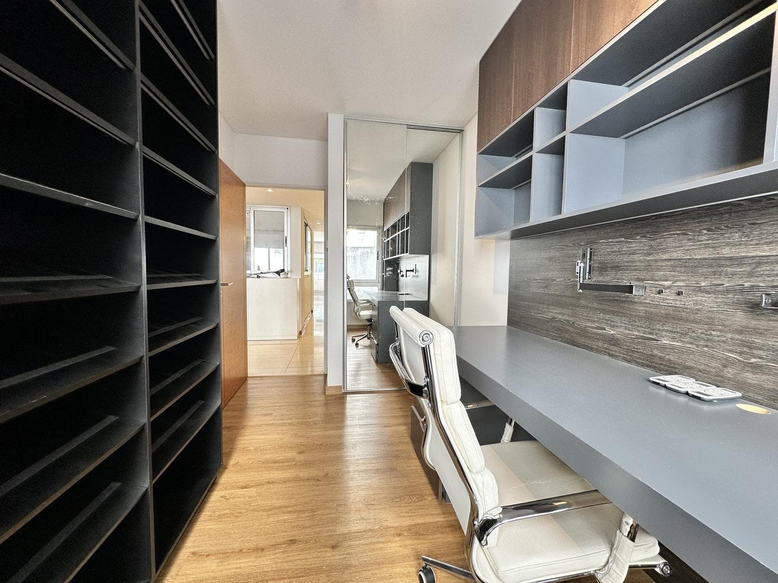 4-room apartment for sale in Belgrano with a terrace-style balcony and barbecue.