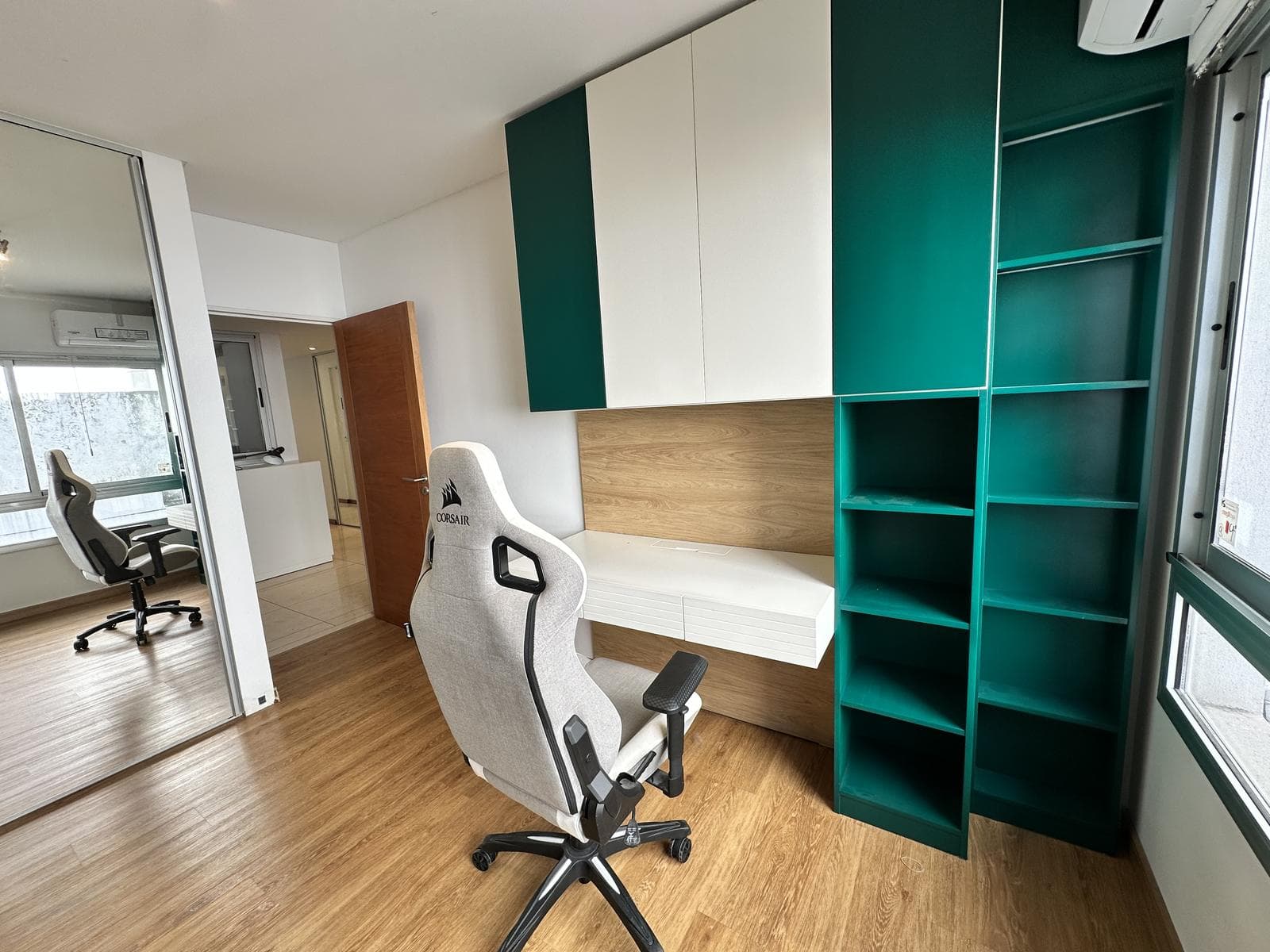 4-room apartment for sale in Belgrano with a terrace-style balcony and barbecue.