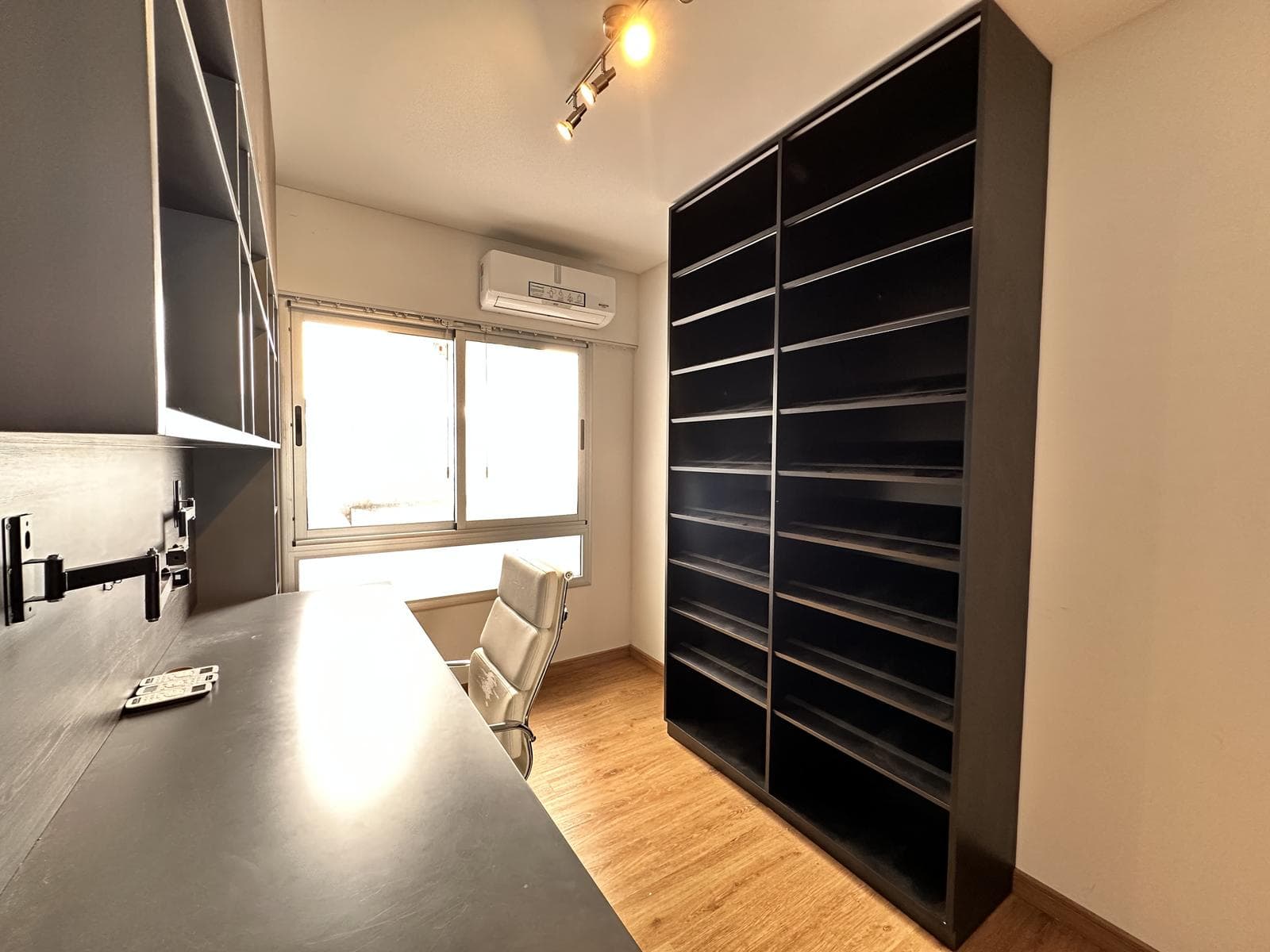 4-room apartment for sale in Belgrano with a terrace-style balcony and barbecue.