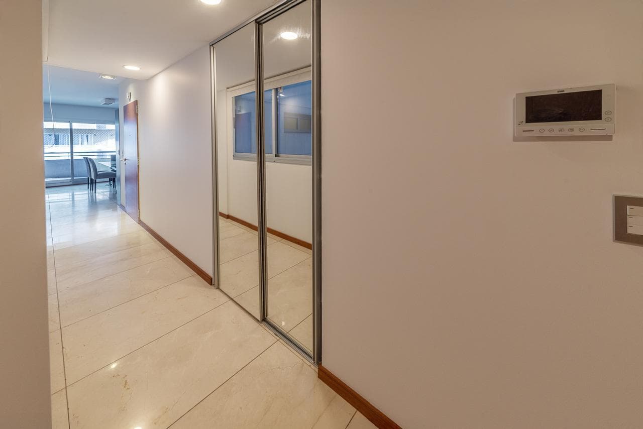 4-room apartment for sale in Belgrano with a terrace-style balcony and barbecue.