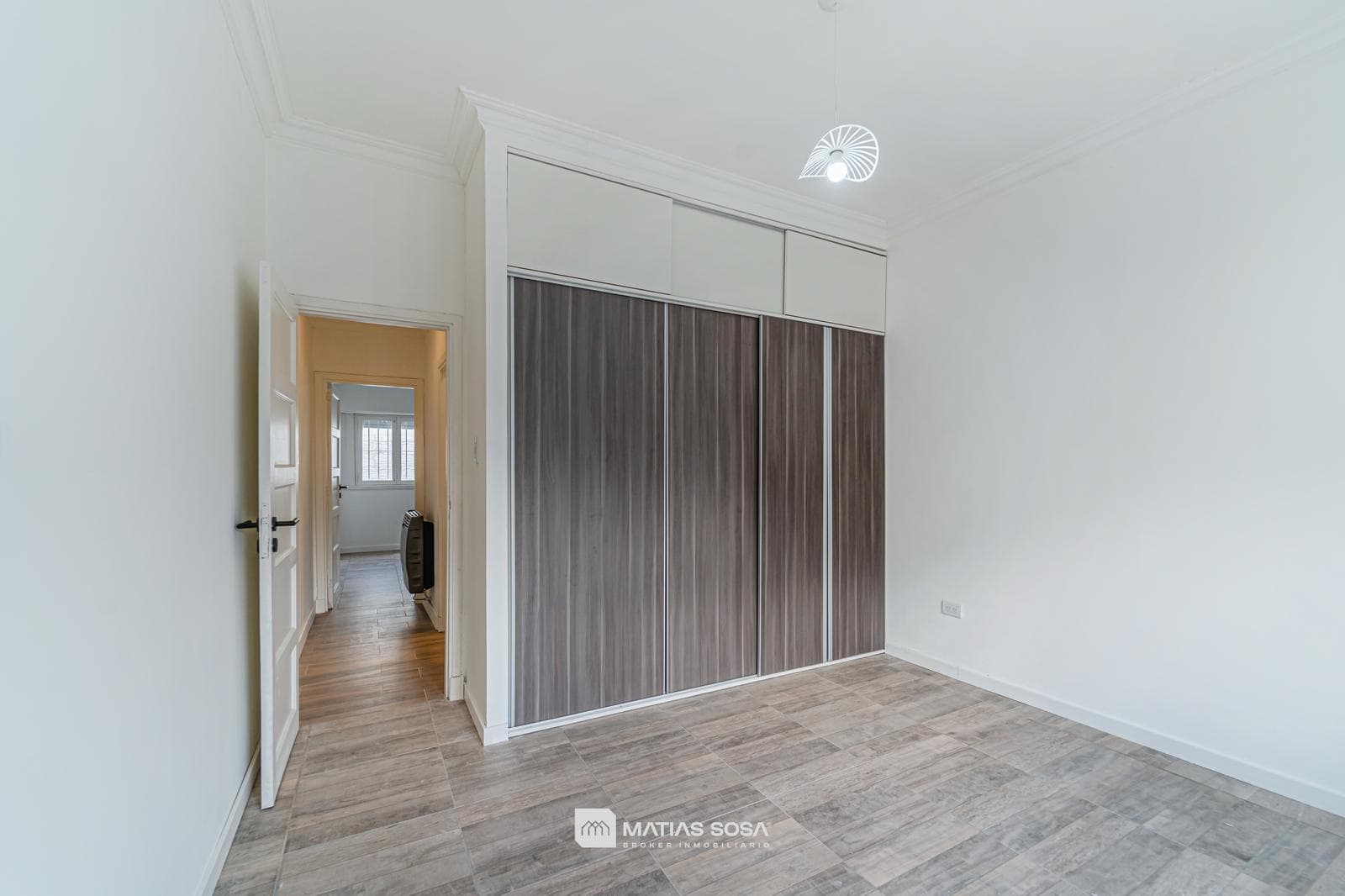 FOR SALE - Duplex - 3 Rooms - Garage - Patio - Renovated - No Maintenance Fees
