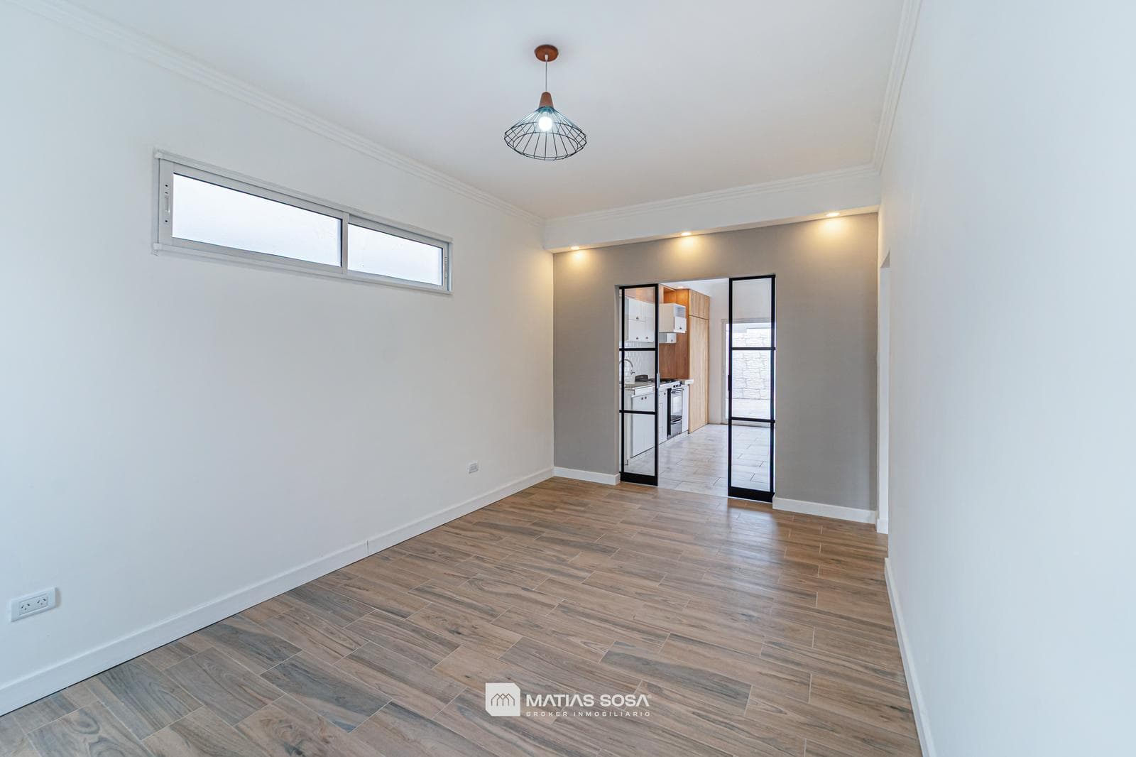 FOR SALE - Duplex - 3 Rooms - Garage - Patio - Renovated - No Maintenance Fees