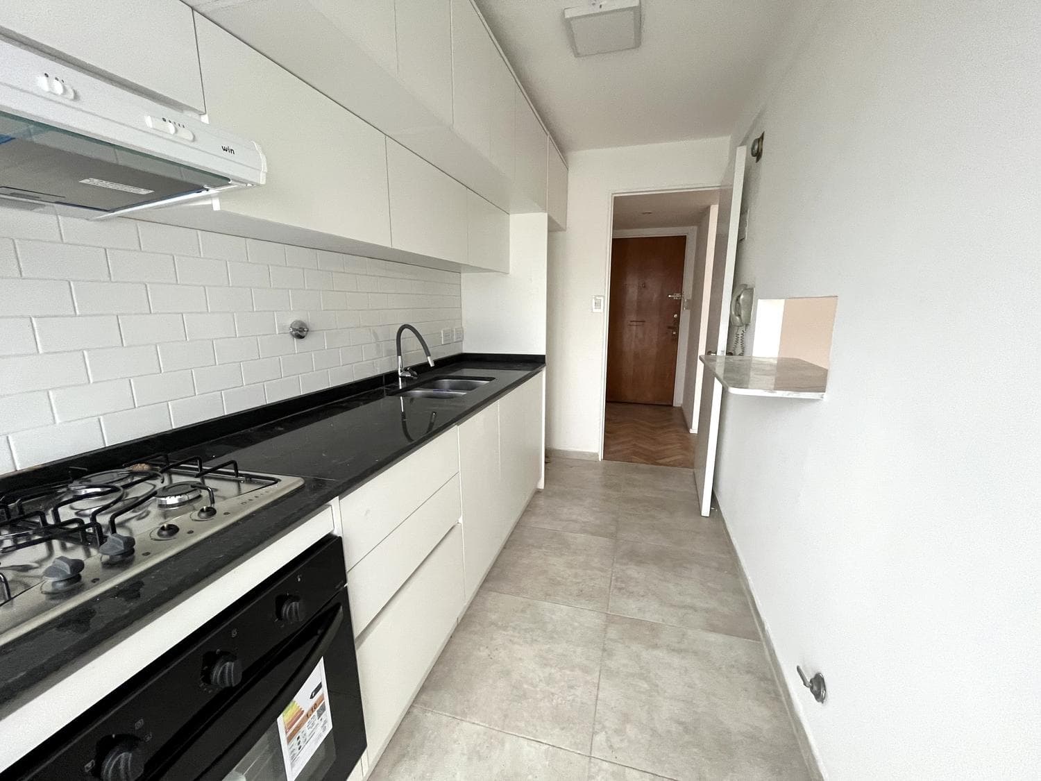 3-Bedroom Apartment for Sale with Garage in a Renovated Building in Belgrano
