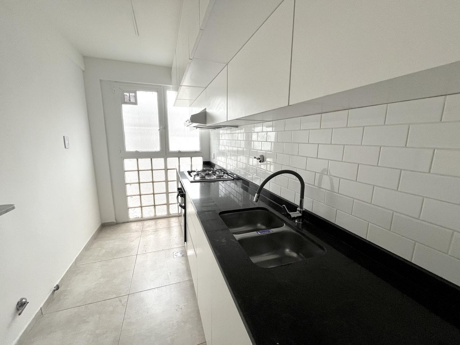 3-Bedroom Apartment for Sale with Garage in a Renovated Building in Belgrano