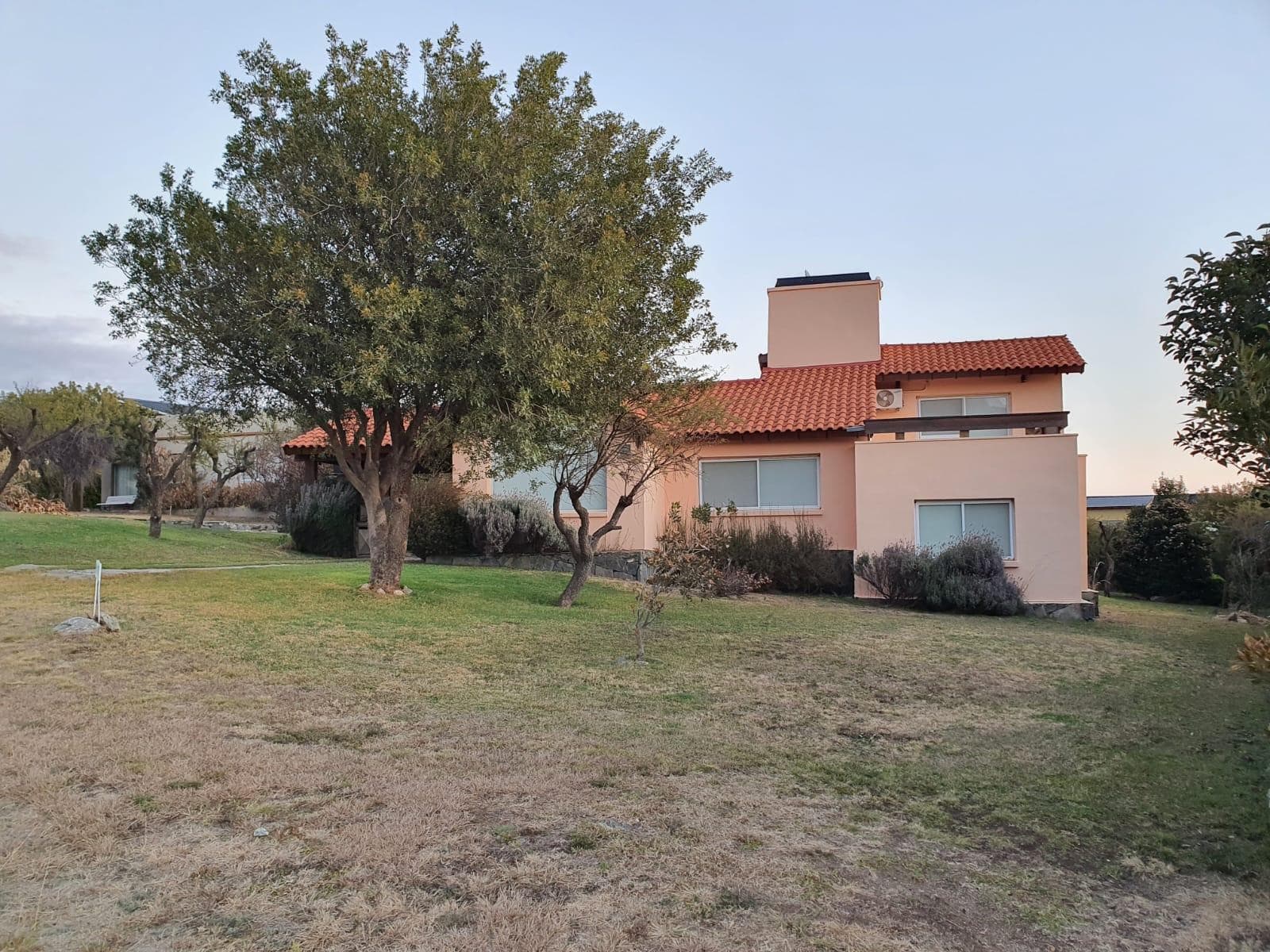 HOUSE FOR SALE IN COUNTRY LAS CASCADAS, MERLO, CARPINTERIA, SAN LUIS; FINANCING AVAILABLE; TRADE-IN ACCEPTED