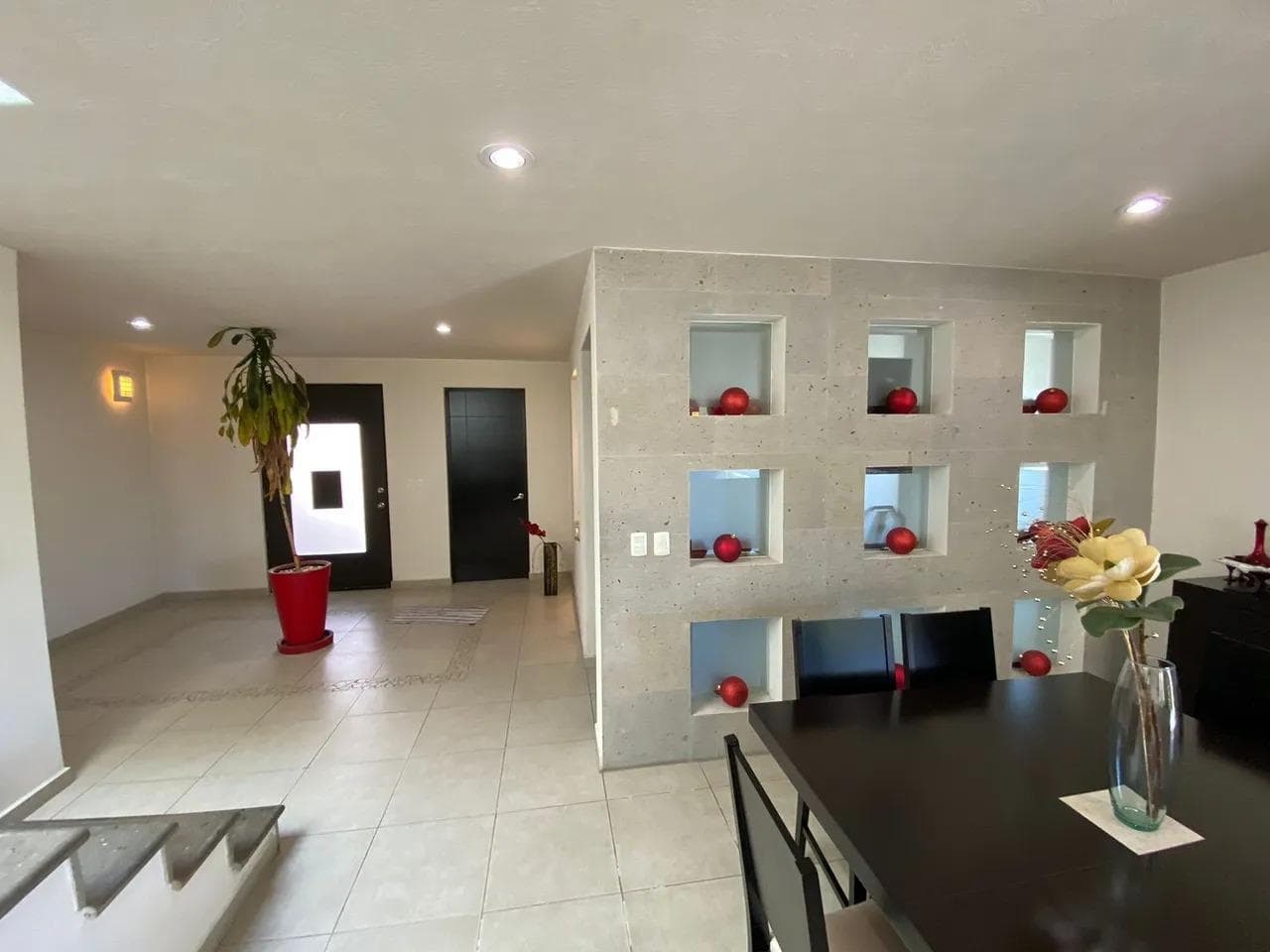 HOUSE FOR SALE IN METEPEC, NEAR THE TRAIN STATION