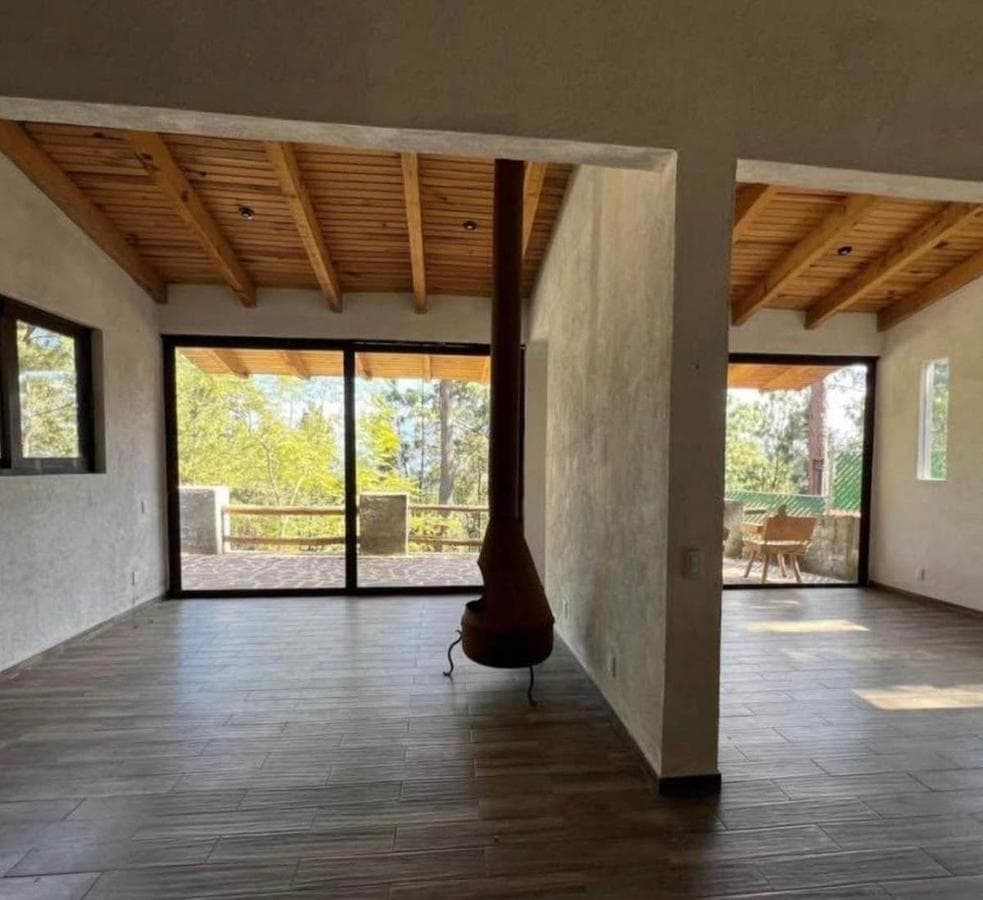 House for rent with 2 bedrooms in the Avandaro area
