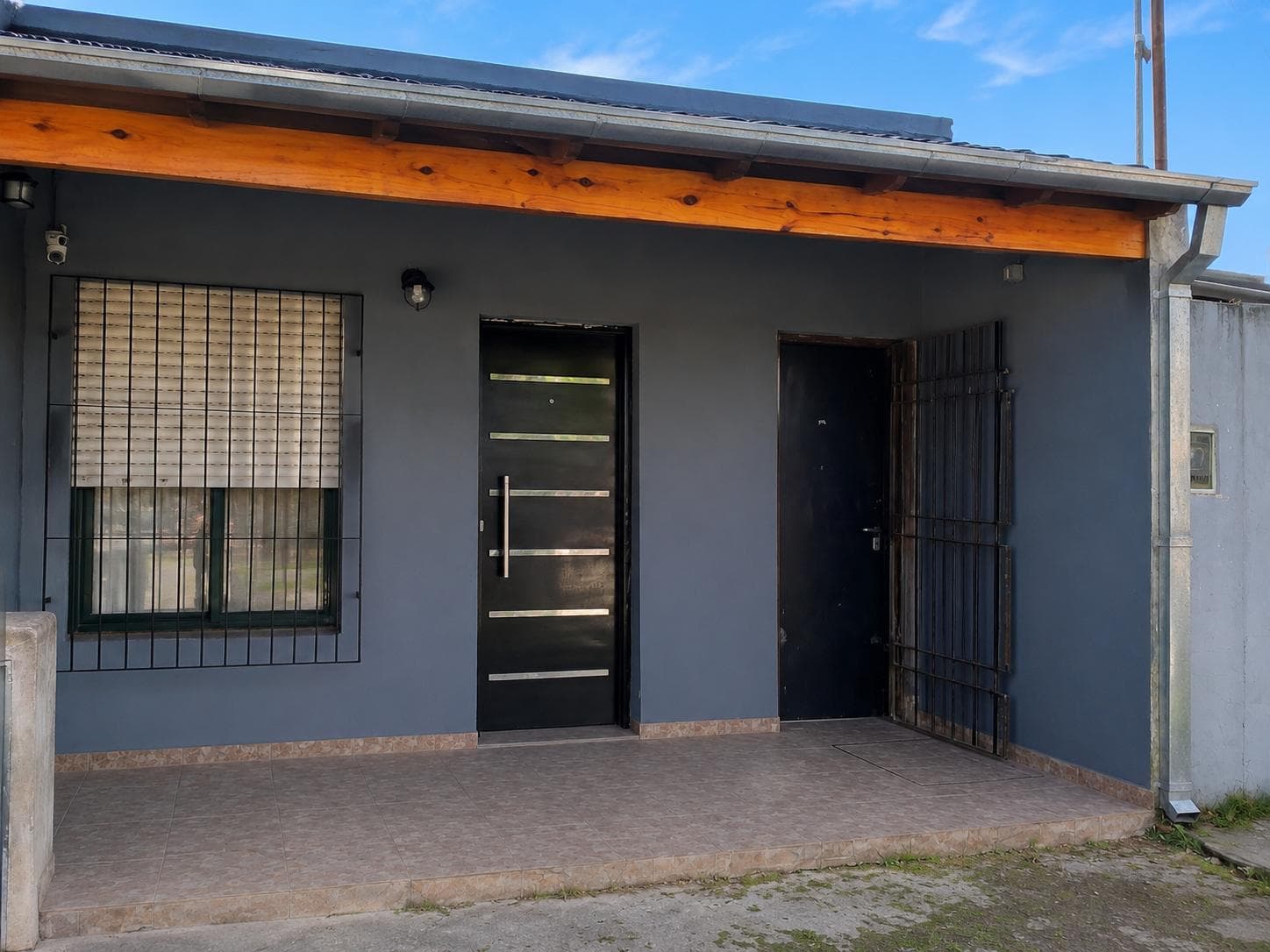 3-Bedroom House for Sale in Martín Coronado, Tres de Febrero, 2 blocks from Av. Márquez