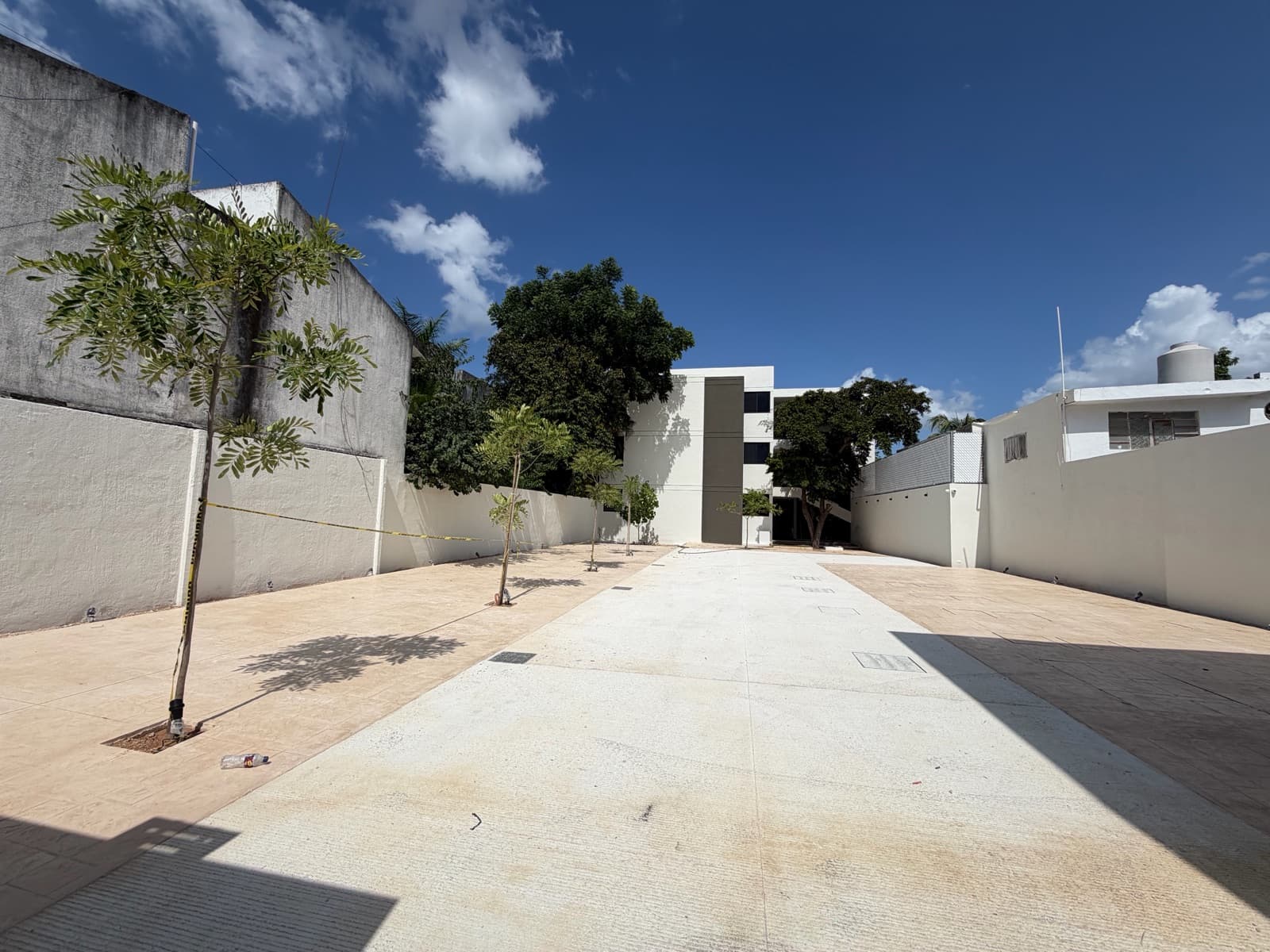 Furnished apartment for rent, 2 blocks from Prolongación Paseo de Montejo