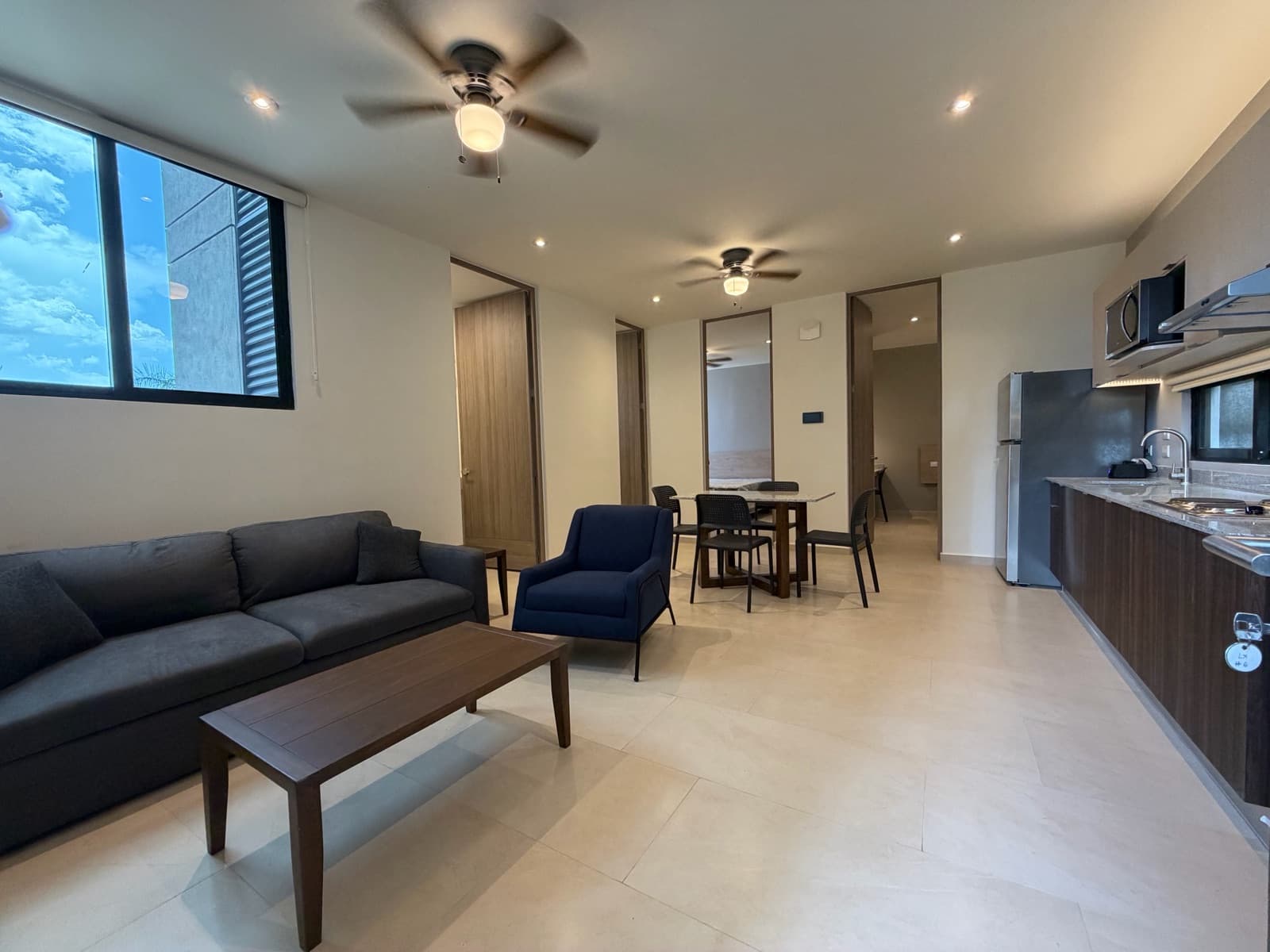 Furnished apartment for rent, 2 blocks from Prolongación Paseo de Montejo