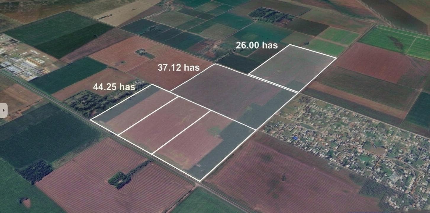 FOR SALE - LAND: 60,000 m² corner lot on AO12, Roldan