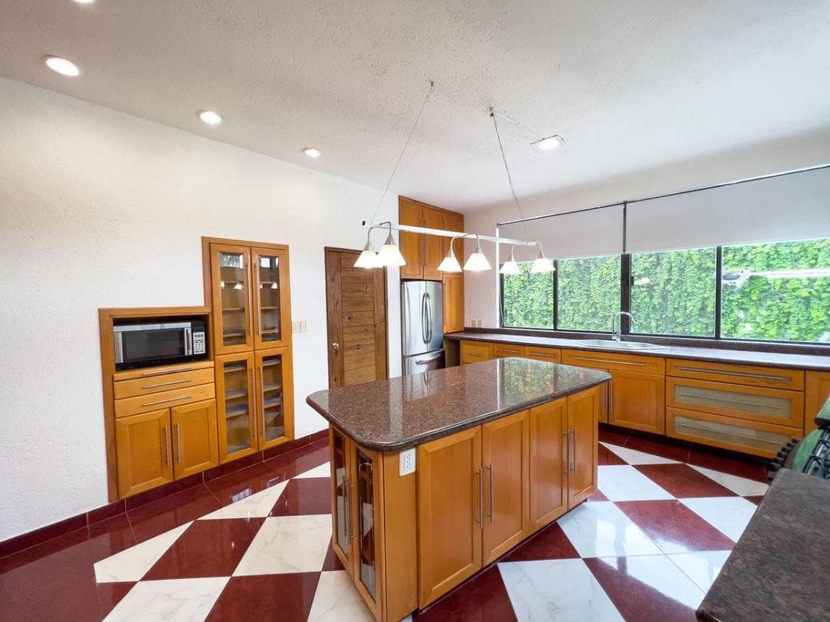 HOUSE FOR RENT | EL VERGEL