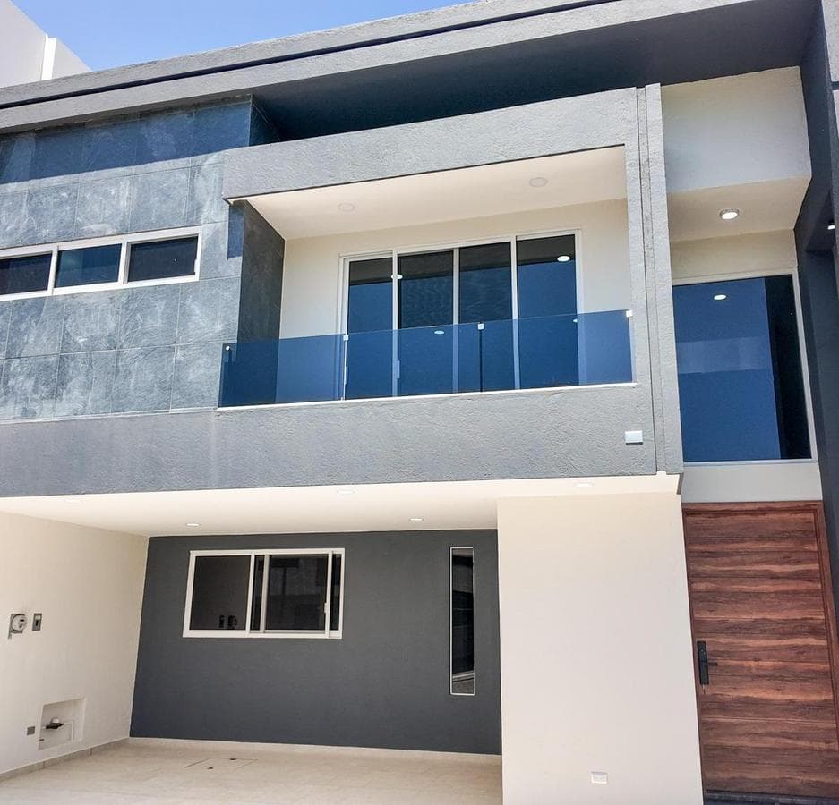New Homes for Pre-Sale in the ARBORETO Subdivision