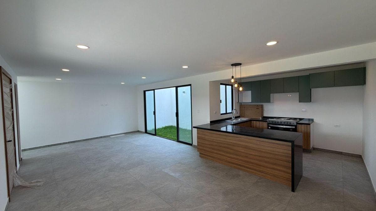 HOUSE FOR SALE IN SANTA MARÍA XIXITLA, SAN PEDRO CHOLULA