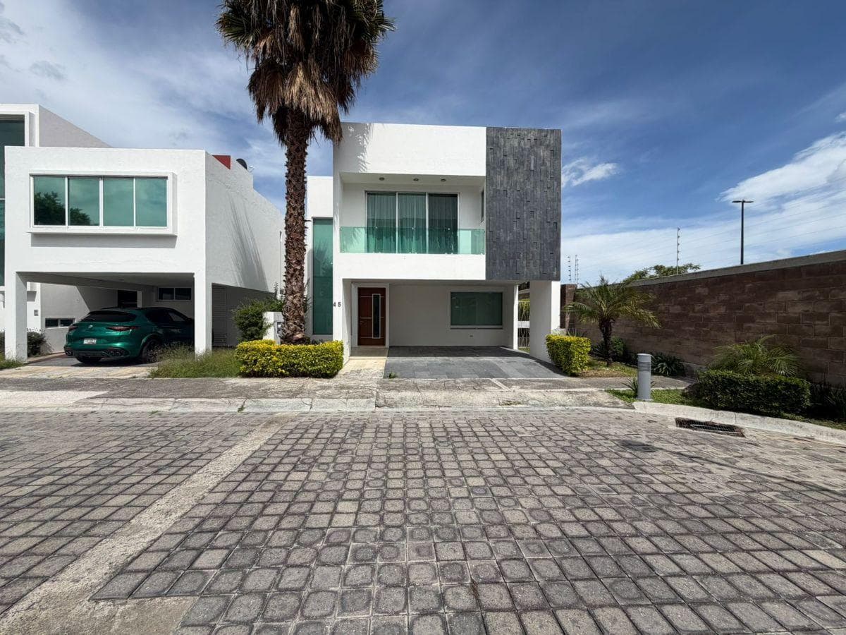 House for Rent – Puebla Blanca