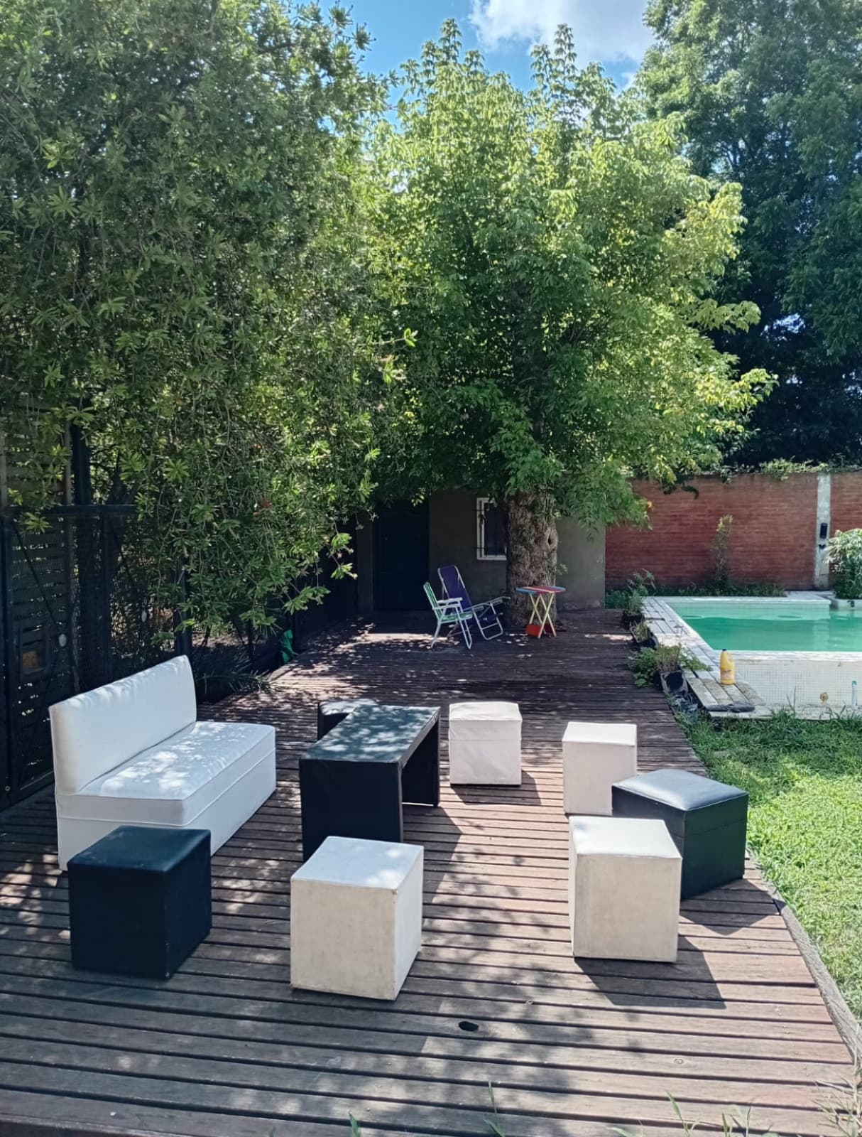 5-ROOM HOUSE IN DOWNTOWN GUERNICA—QUALIFIES FOR A MORTGAGE