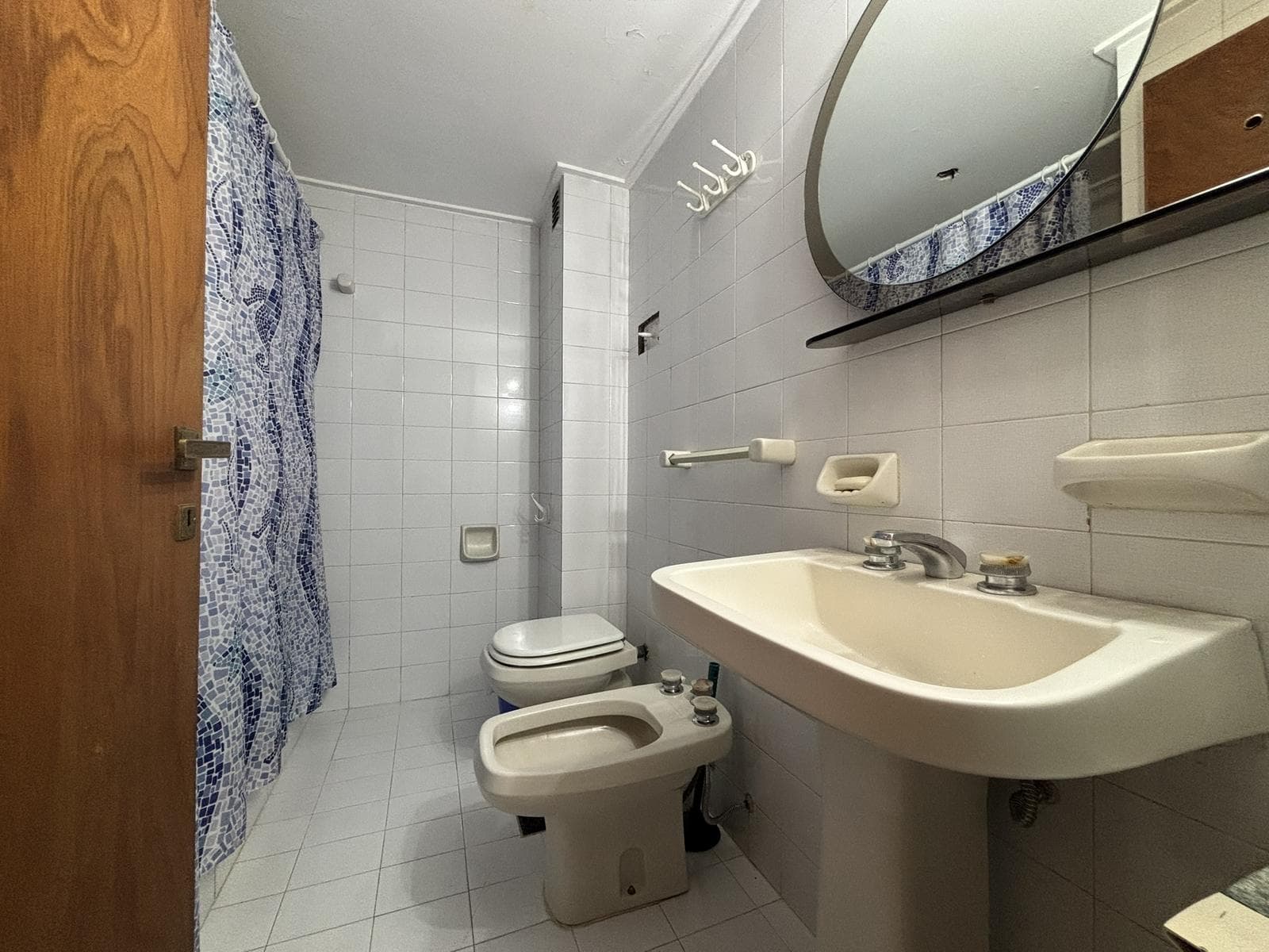Apartment for Sale - 3 Rooms - Qualifies for a Mortgage - Downtown