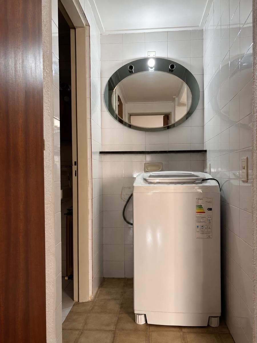 Apartment for Sale - 3 Rooms - Qualifies for a Mortgage - Downtown