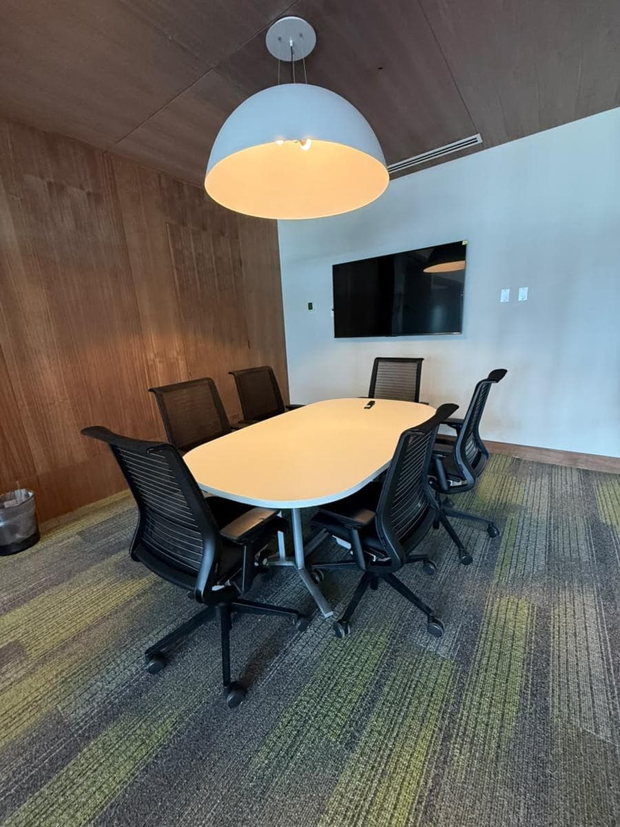 ALL-INCLUSIVE OFFICE