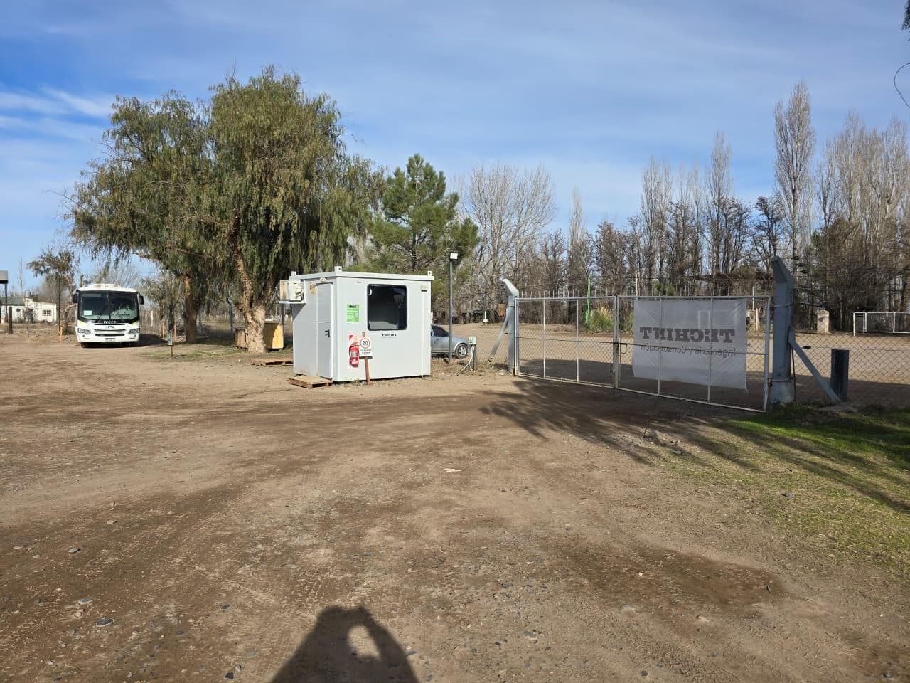 INDUSTRIAL COMPLEX AND OFFICES SPANNING 2 HECTARES