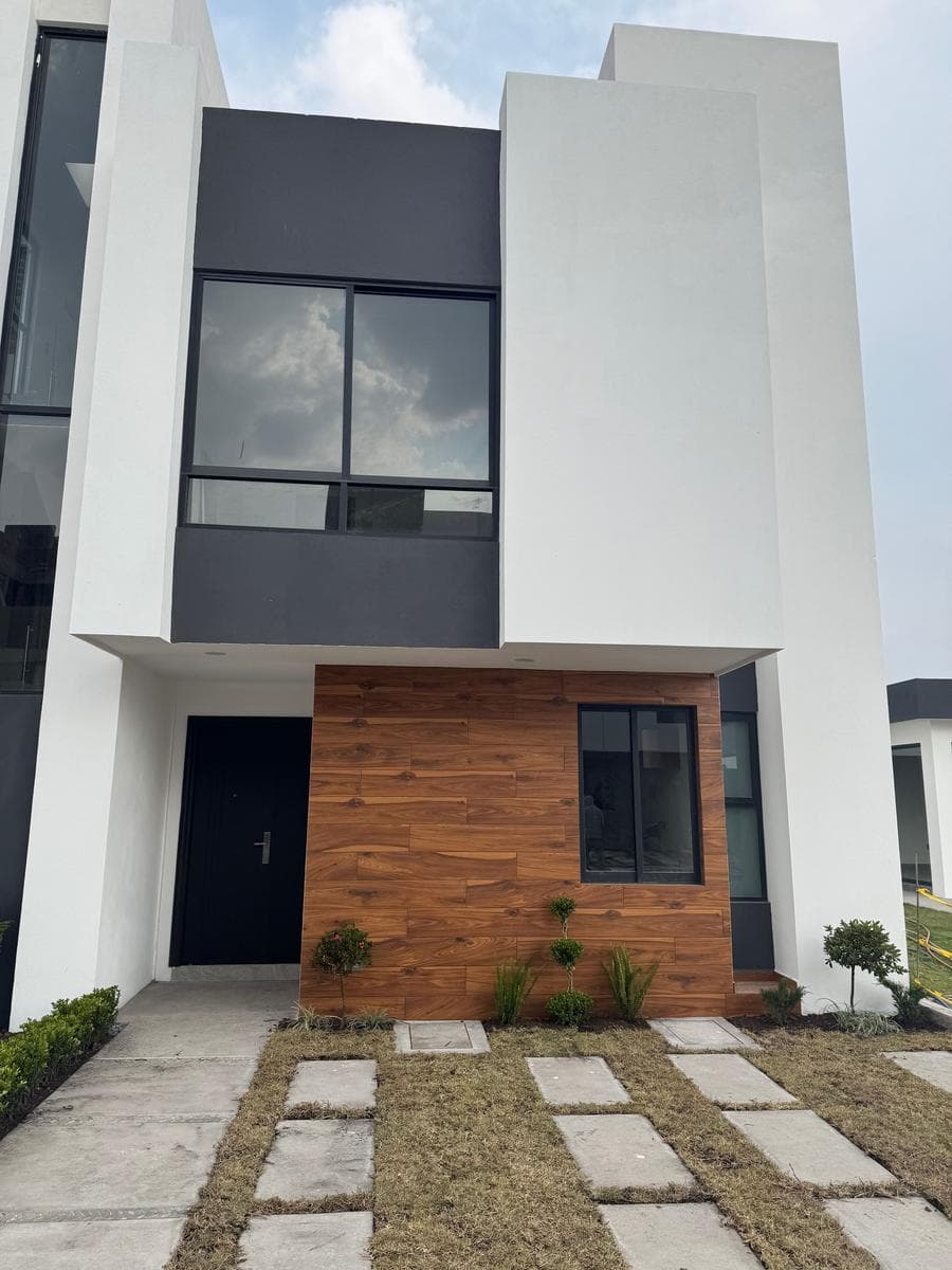 House for Sale in San Mateo Atenco
