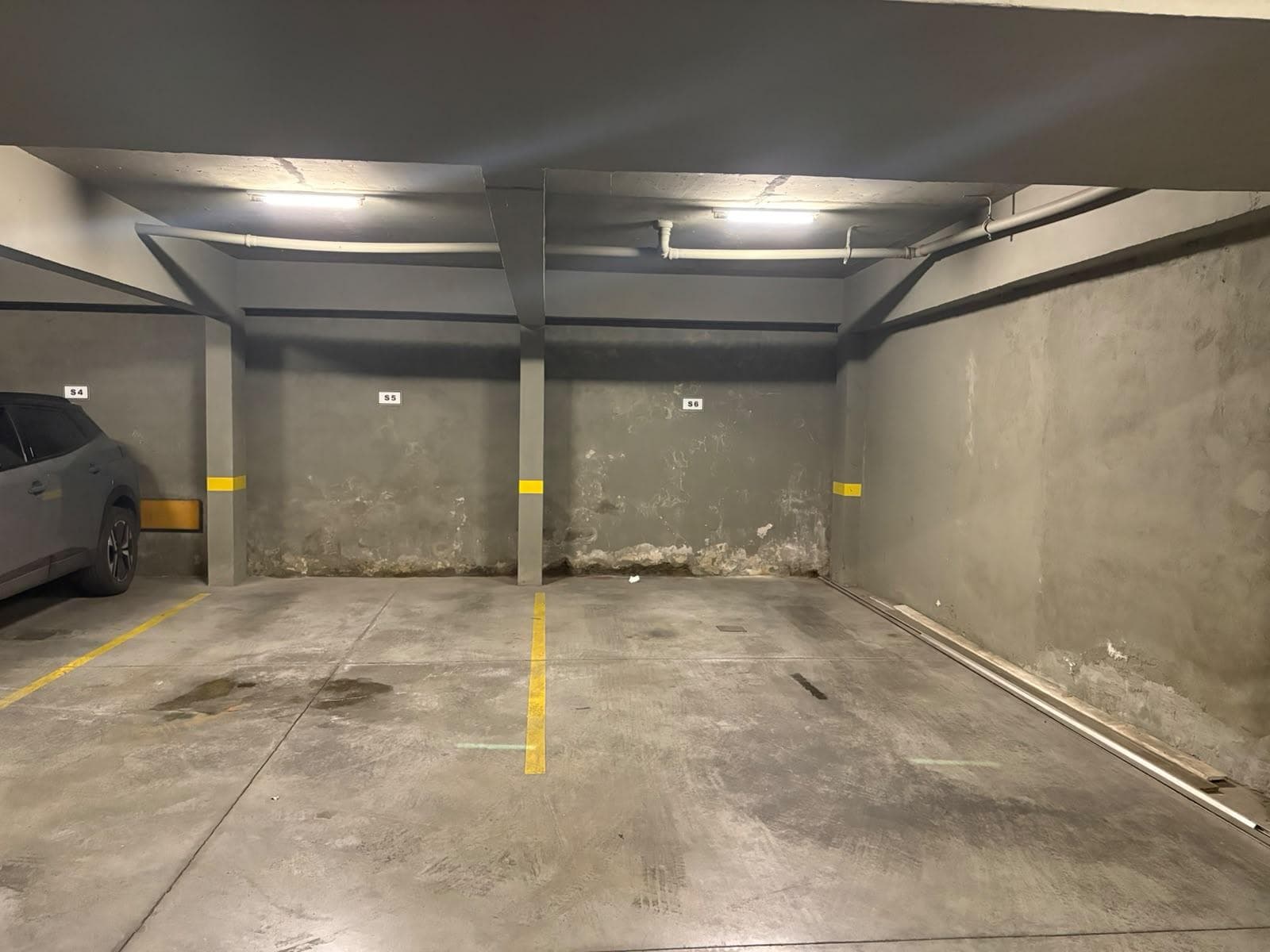 Departamento de 1 dormitorio CON COCHERA en ALQUILER Rosario centro