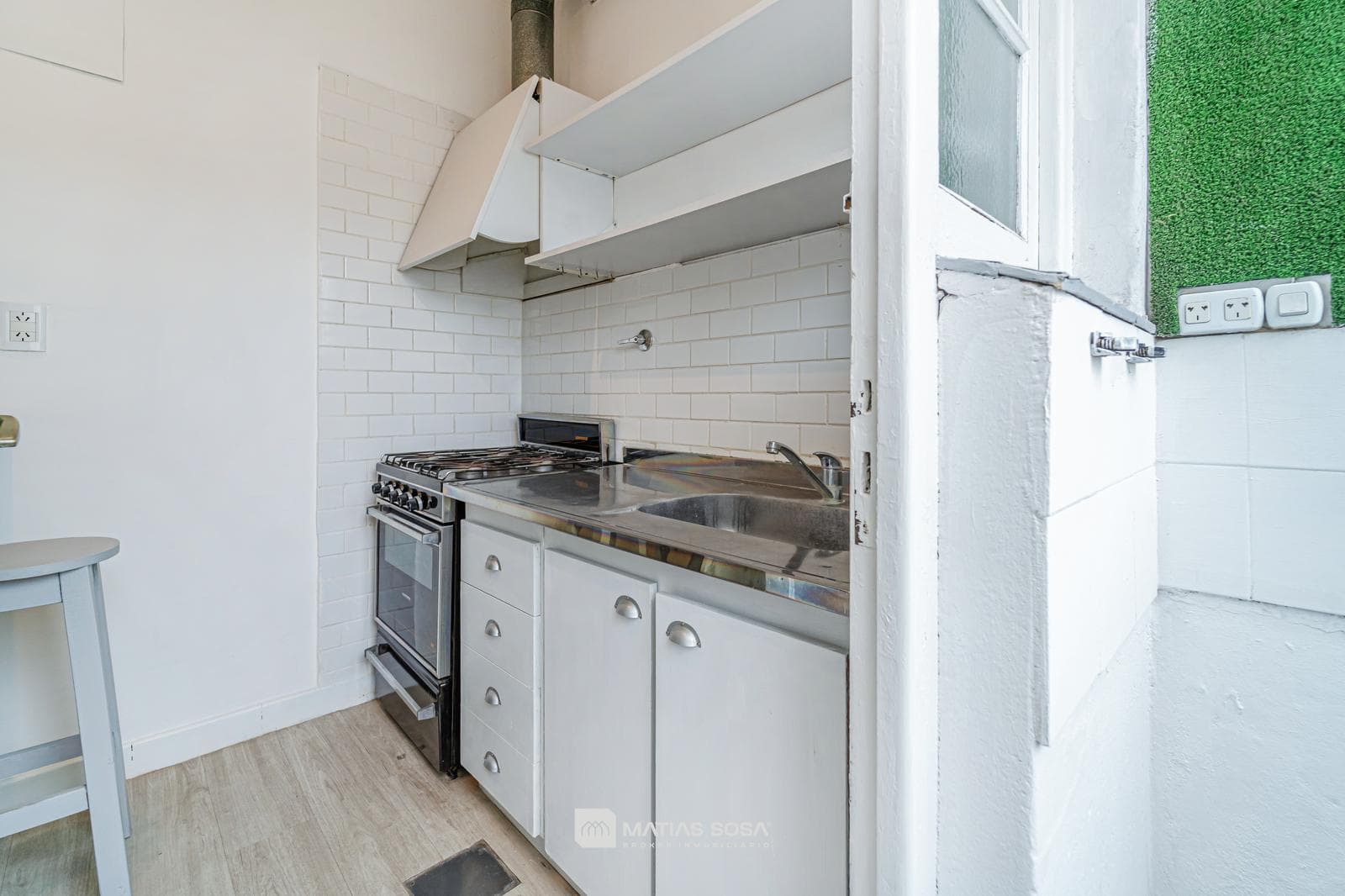 For Sale - 3-room apartment - Renovated