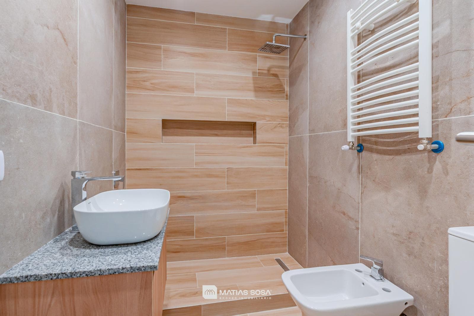 For Sale - 3-room apartment - Renovated - Furnished