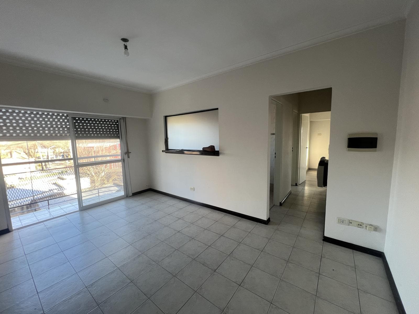Venta Departamento de 3 Amb en Berazategui Centro a metros de la Estacion Apto Credito