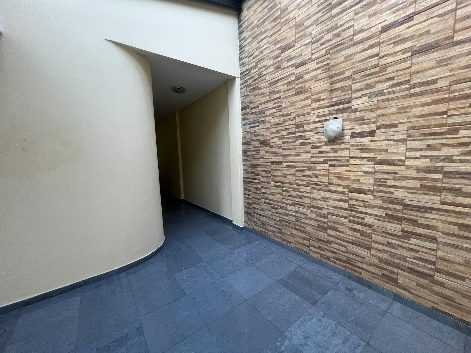 3-Bedroom Apartment for Sale in Downtown Berazategui, Just a Few Meters from the Station—Eligible for Private Financing!
