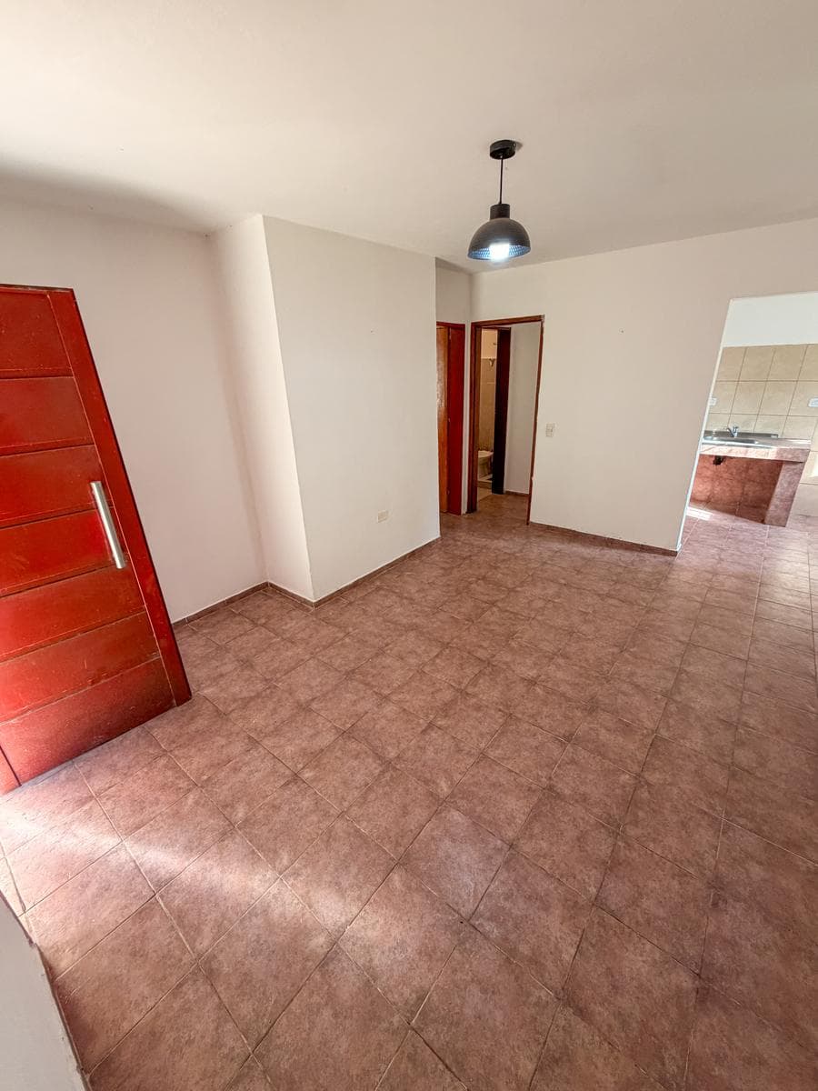 Apartment with a large patio just a few meters from Route 5 and the Anisacate River