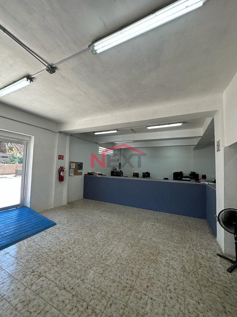 INDUSTRIAL WAREHOUSE FOR SALE