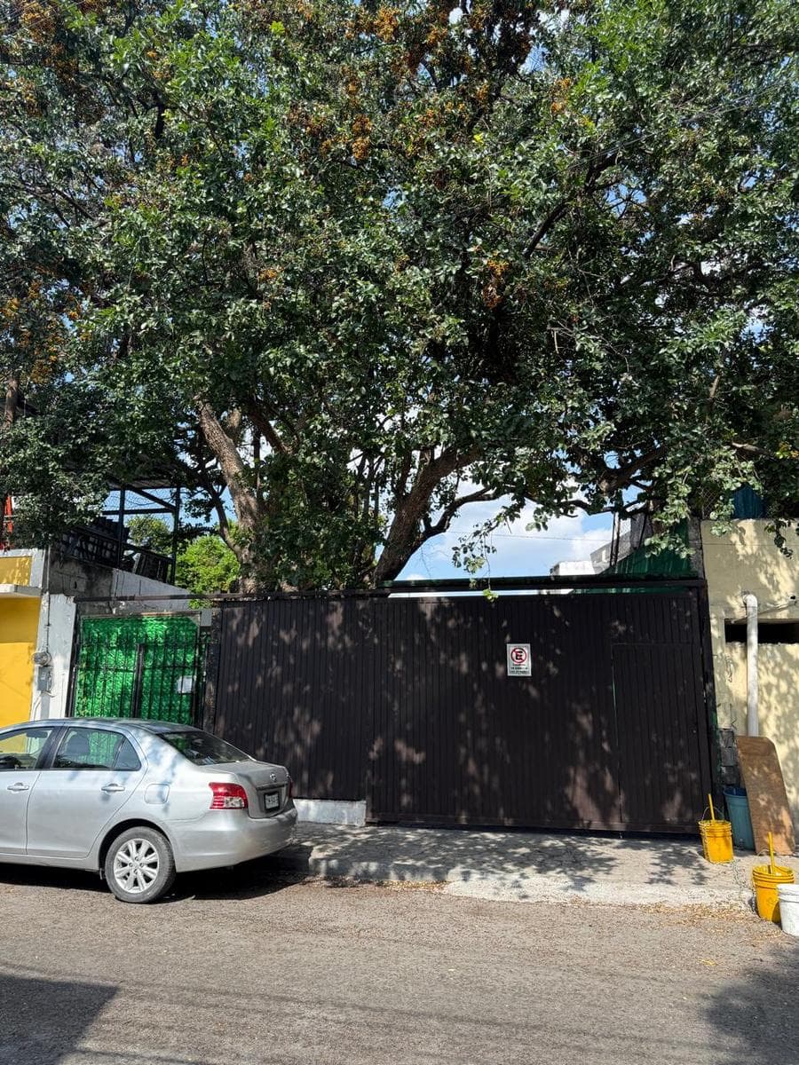 Commercial Land for Rent | Residential Property with Building | 3rd Avenue, Guadalupe, N.L.
